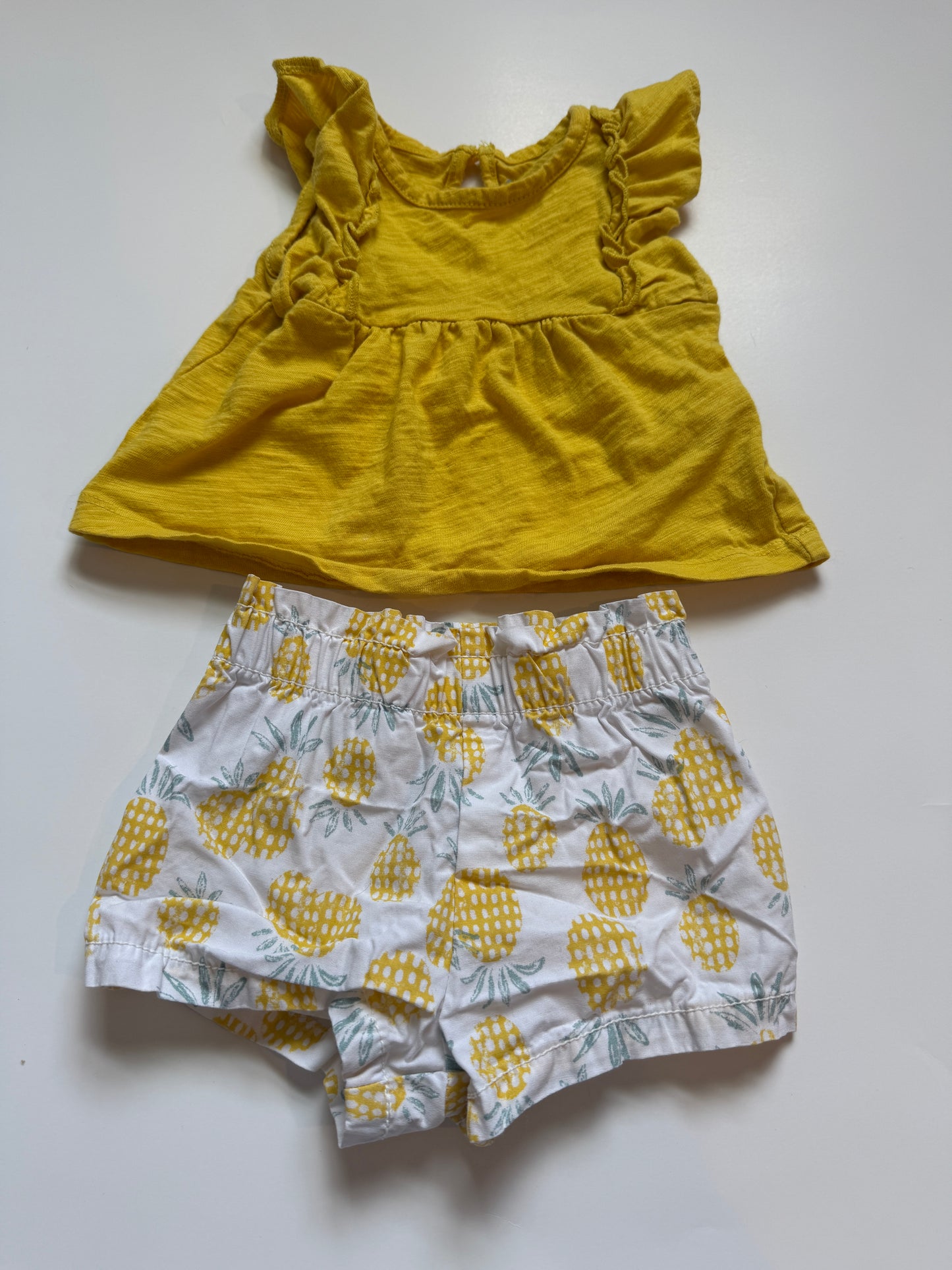 #116 Carter’s pineapple shorts with yellow top girls 3 month