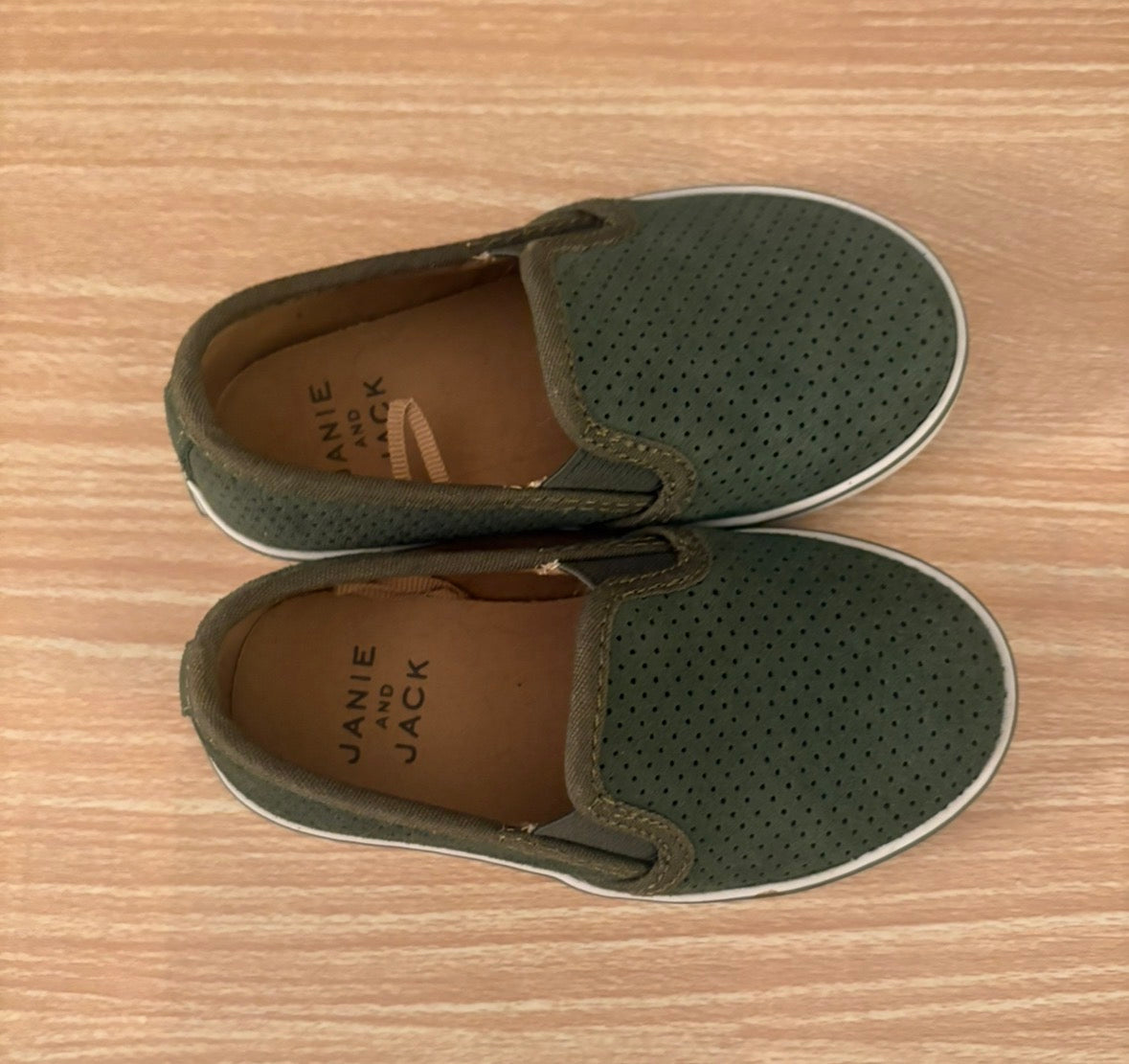 Seller #196 Janie and Jack Green Suede Slide on Shoes Size 7