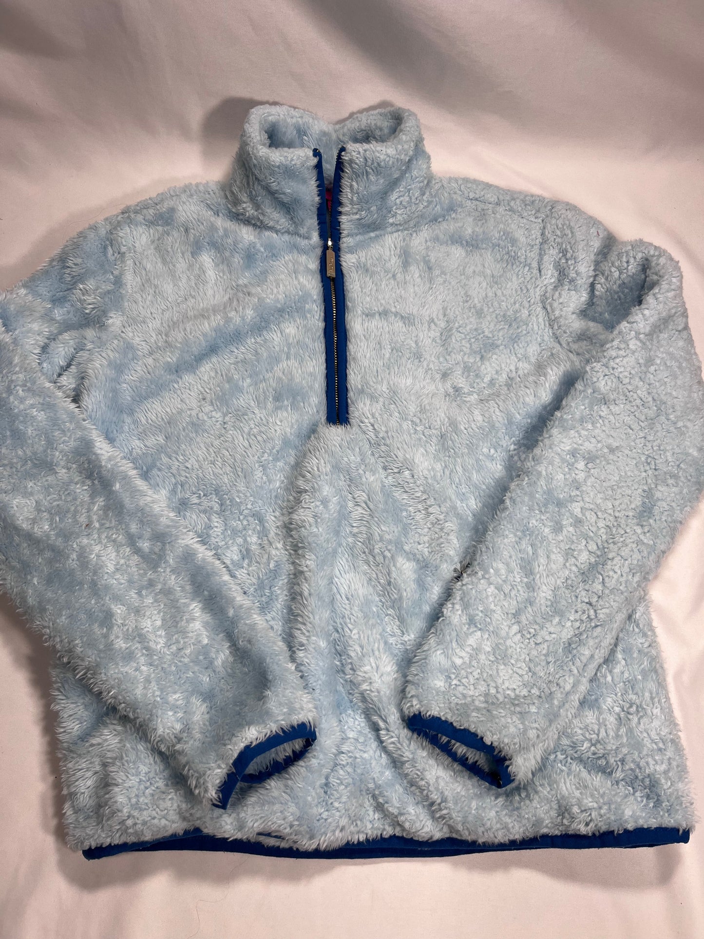 #150 women’s xxs lilly Pulitzer Sherpa blue