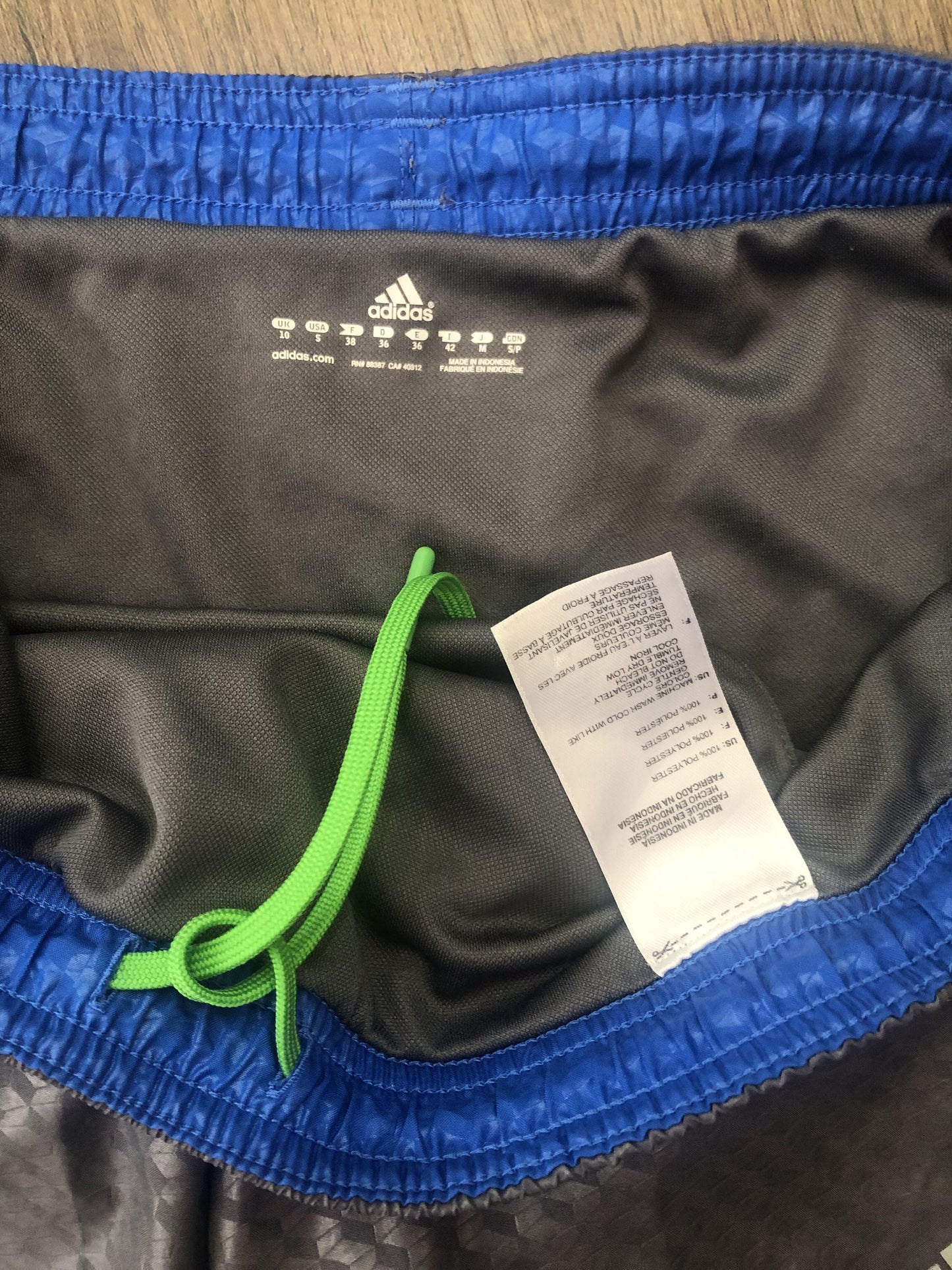 #124 Adidas Women's Gray/Green/Blue Athletic Short Size S