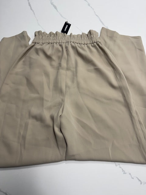 #222 Women's Express XS satin-like wide leg pant NWT