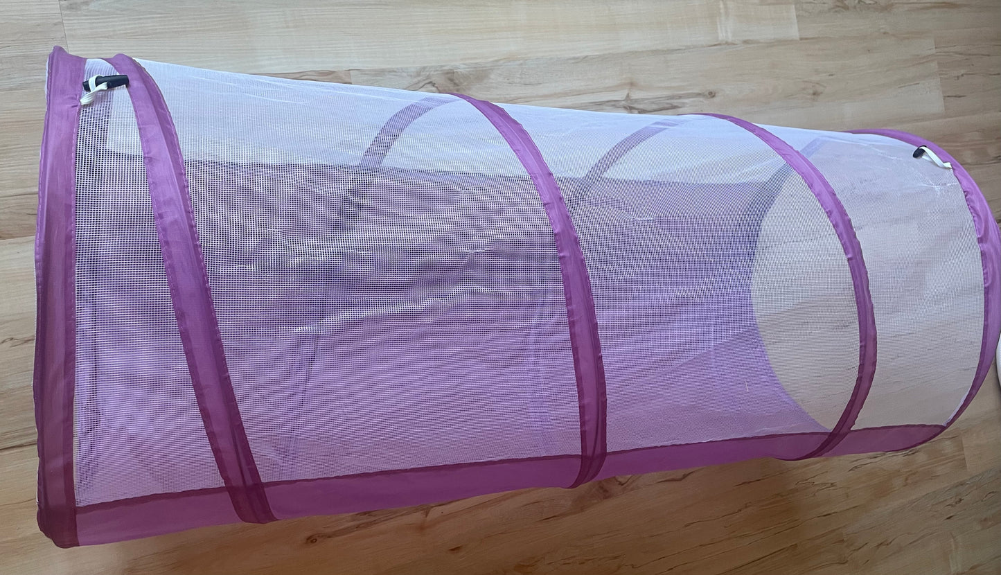 Seller 202 - Pop up tunnel