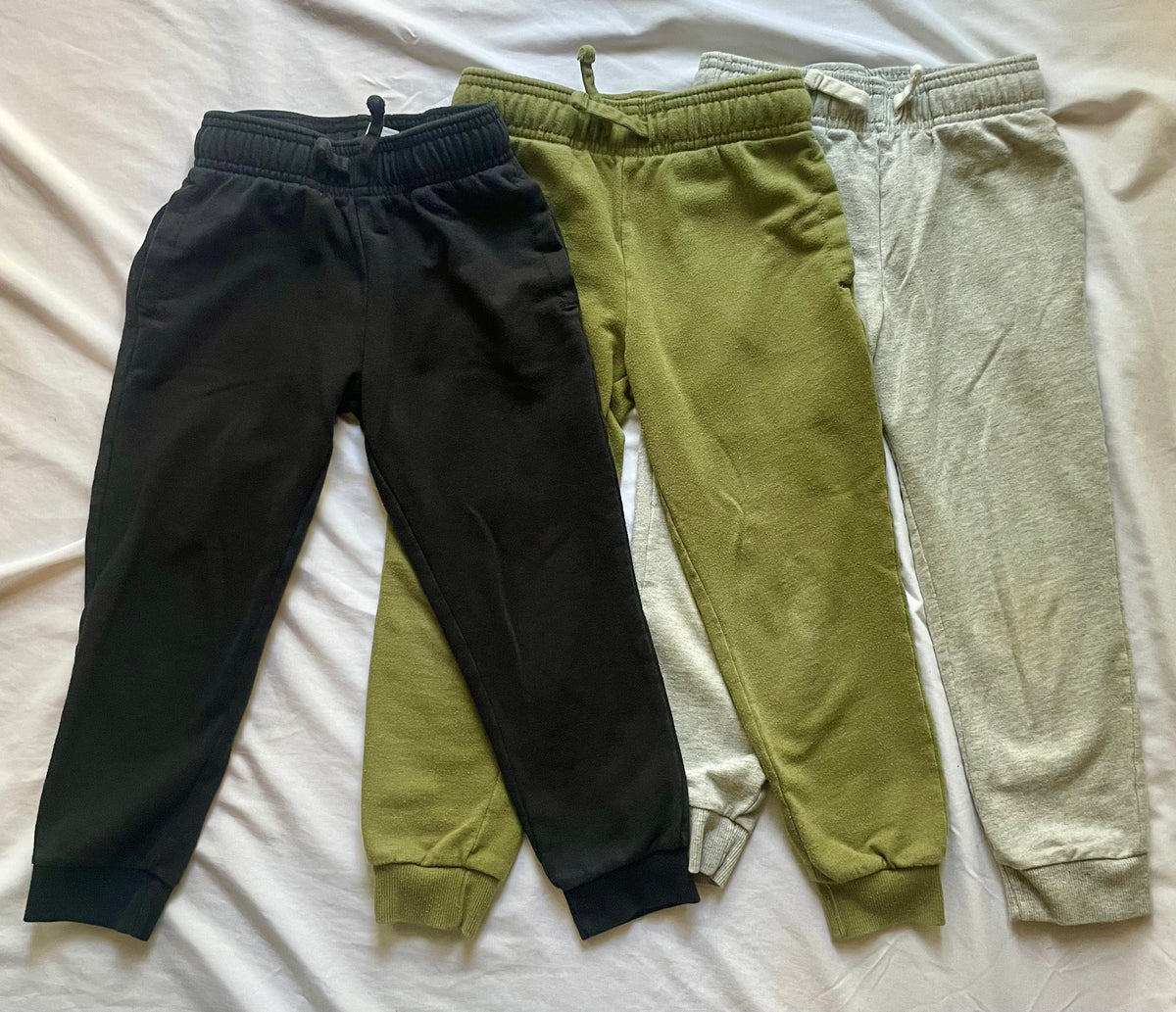 Seller #73 Carter’s Jogger Bundle Boys Size 5T