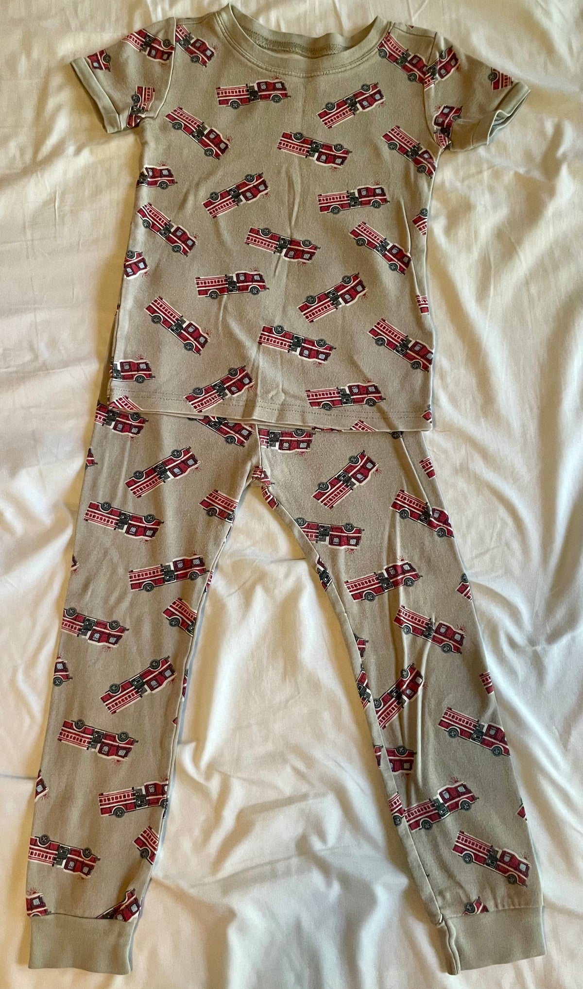 Seller #73 Gap Fire Truck Short Sleeve PJ Set Boys Size 5