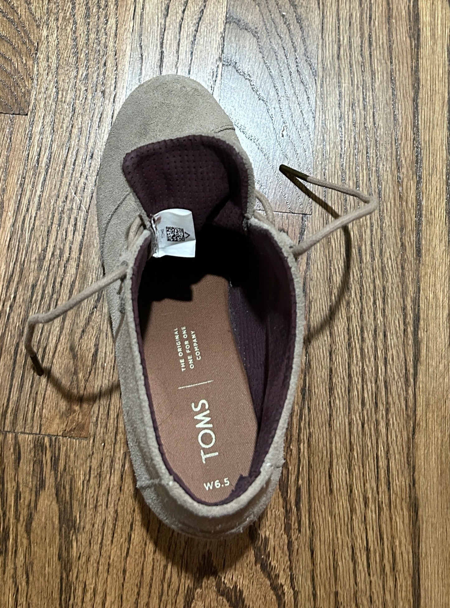 #35 Tom’s suede booties size 6.5 Women