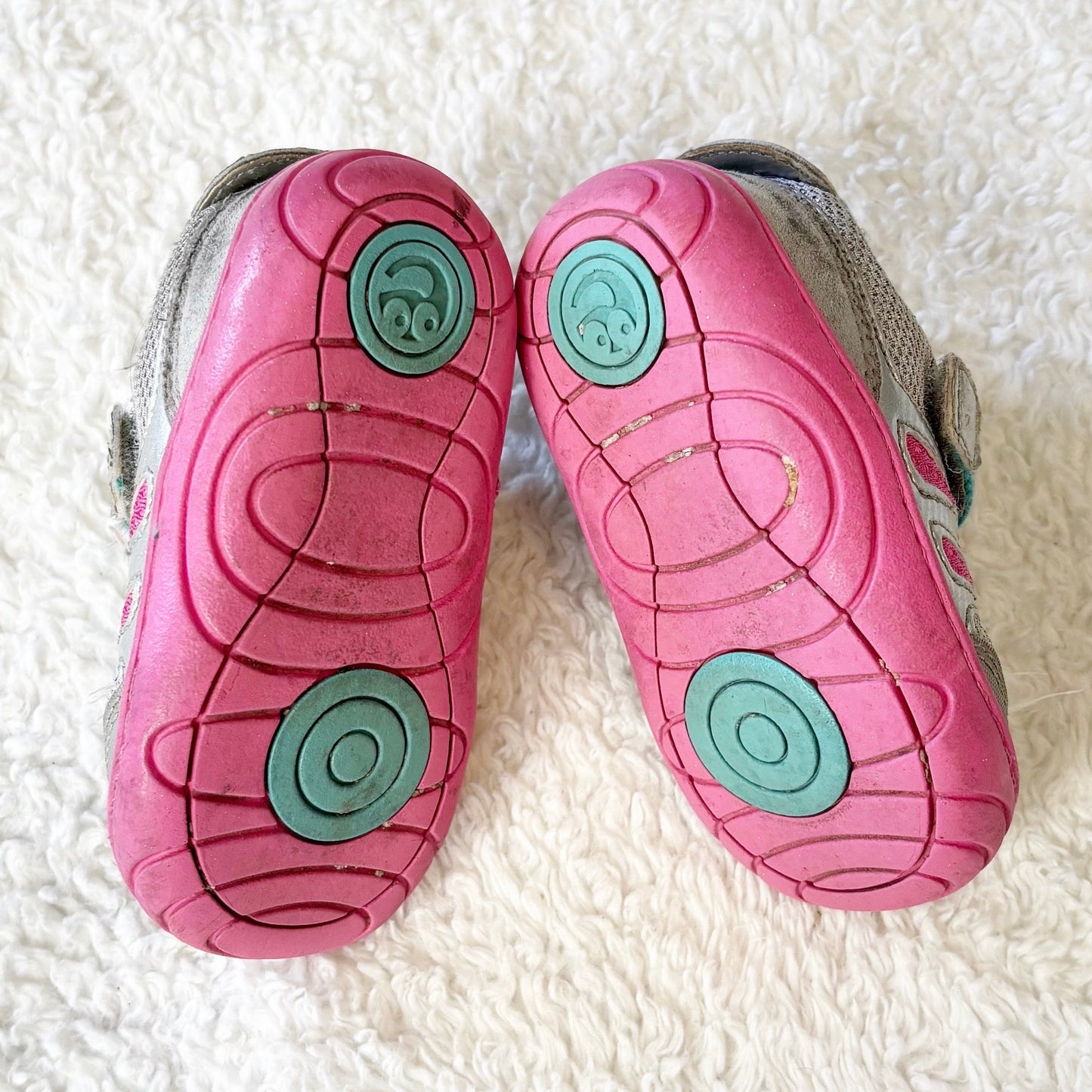 #58 Surprise Size 4 Toddler Girl Shoes