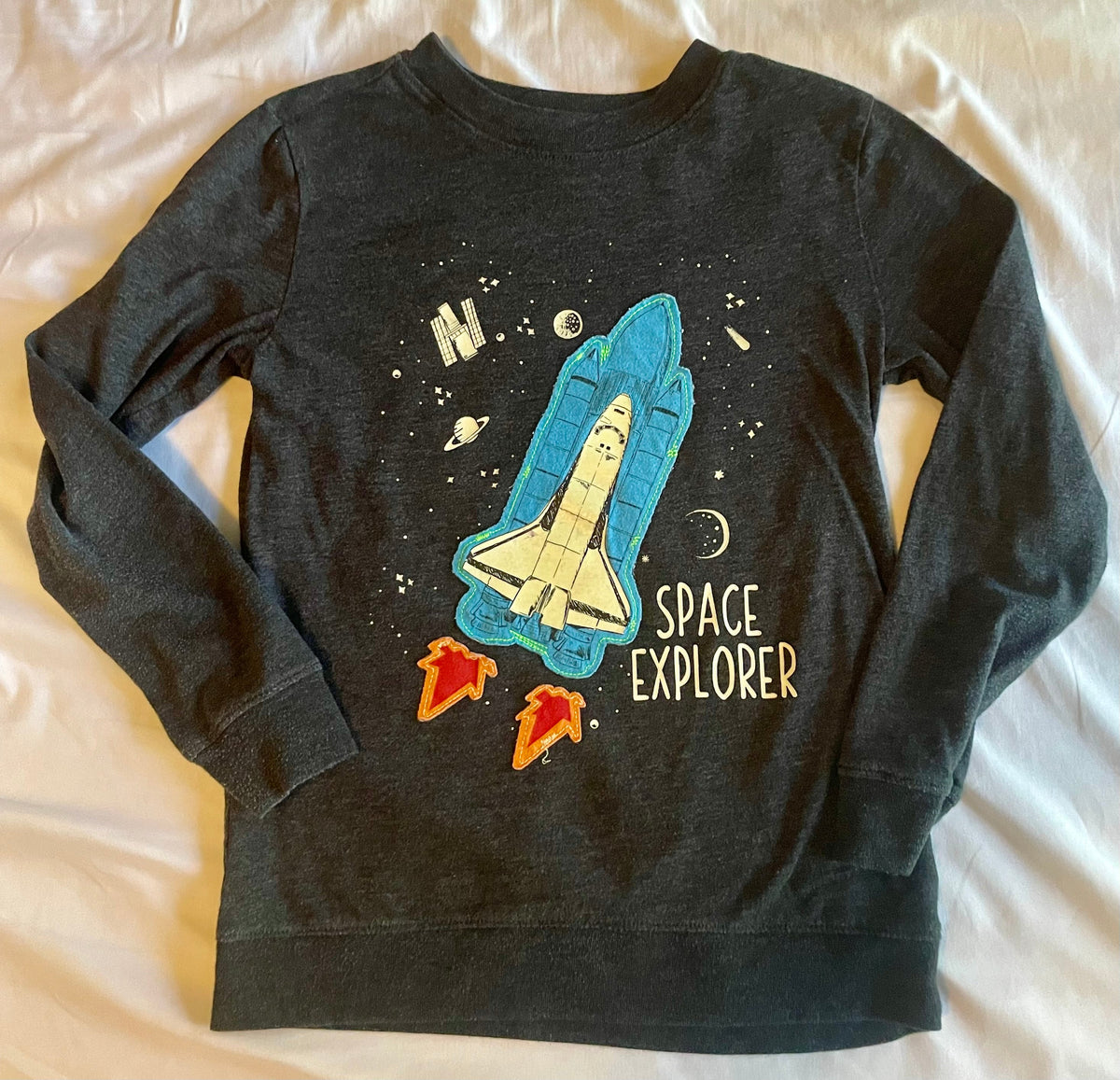 Seller #73 Cat & Jack Spaceship Long Sleeve Shirt Glow in the Dark Boys Size 6-7