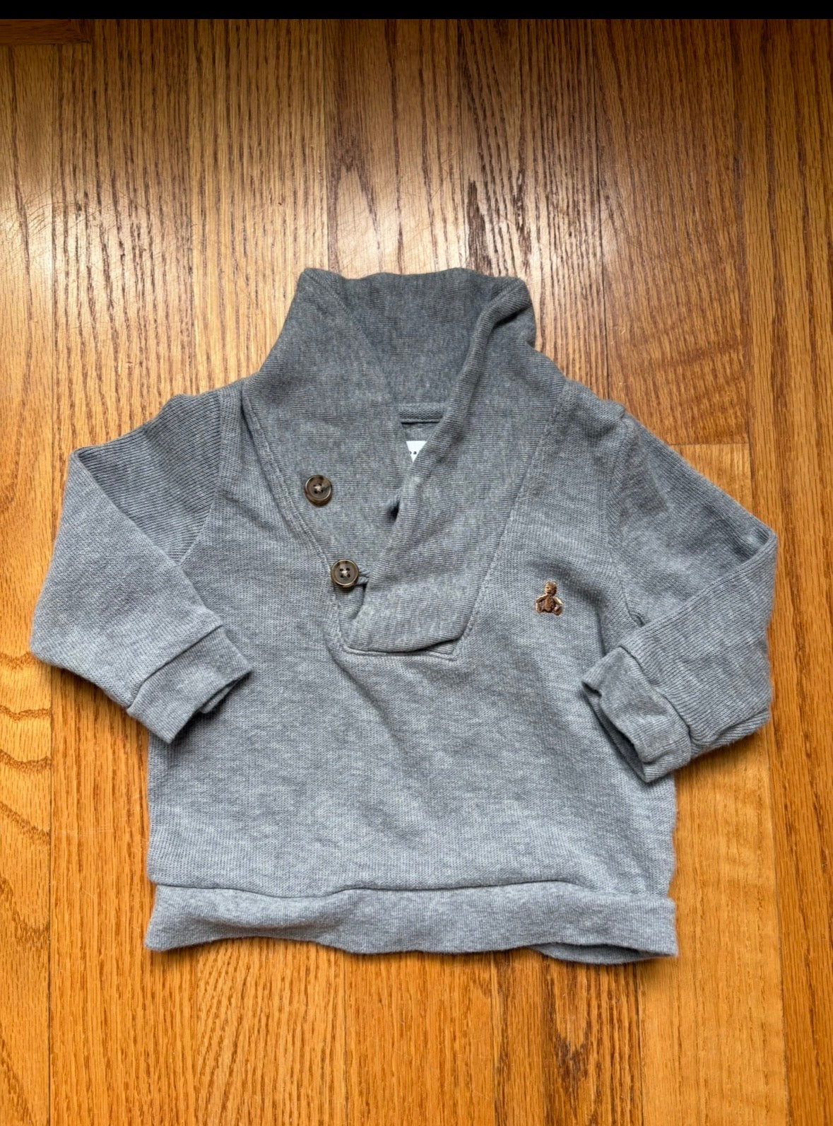 #22 Baby Gap boy 12-18 months gray sweater pullover