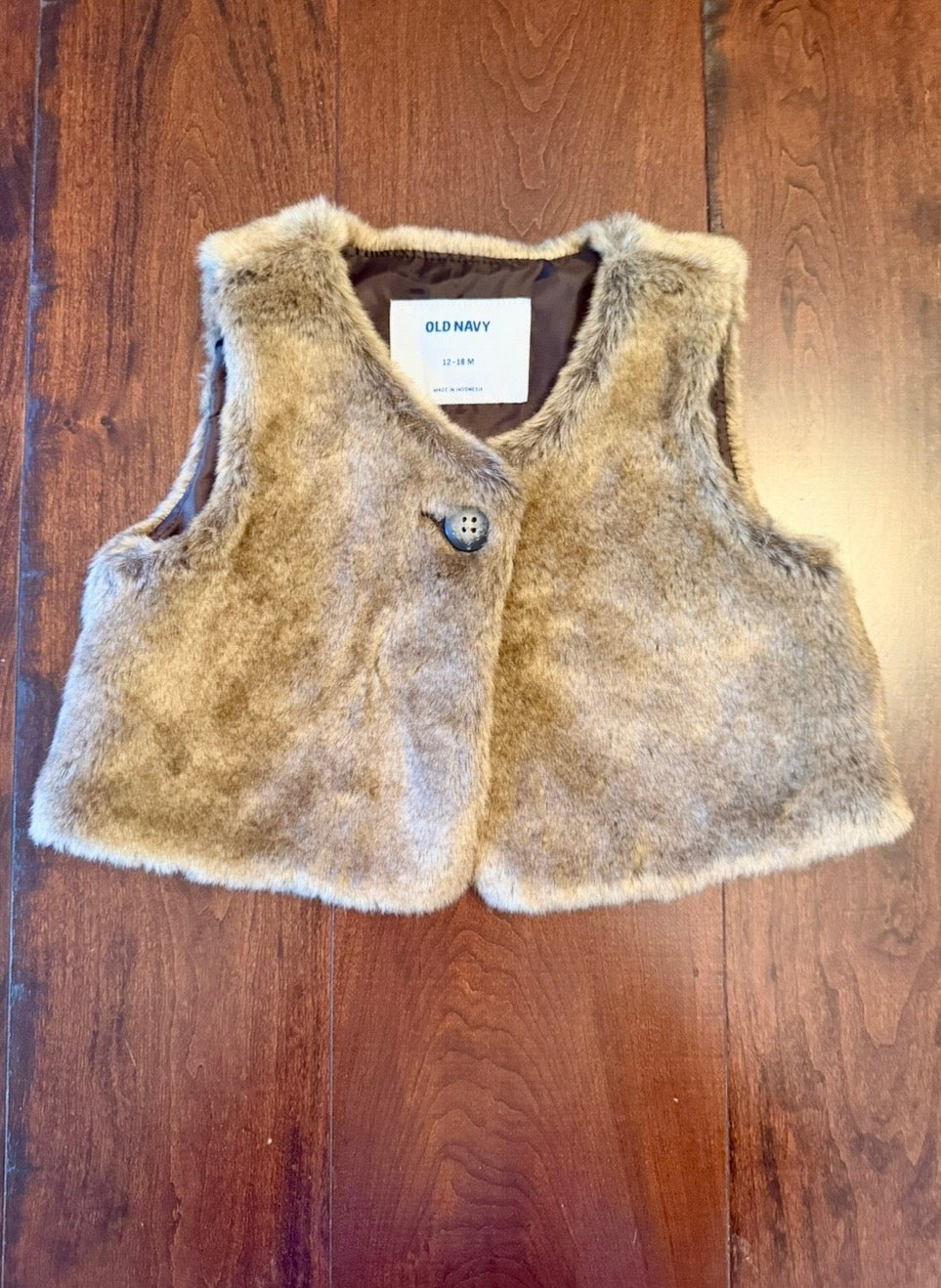 #28 Old Navy Faux Fur Vest - Girls 12-18 Months