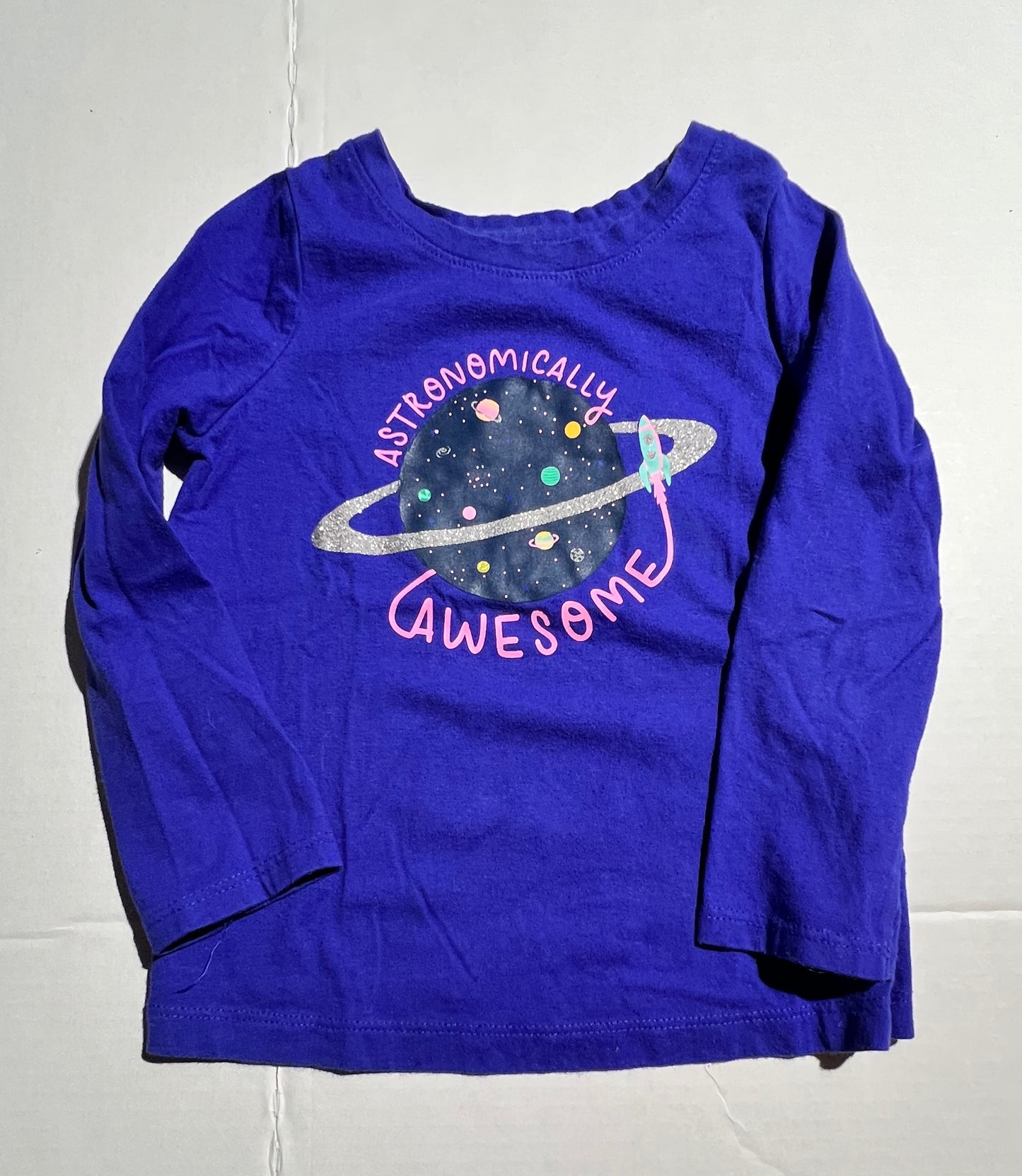 #98 Girls 3T Planet Shirt