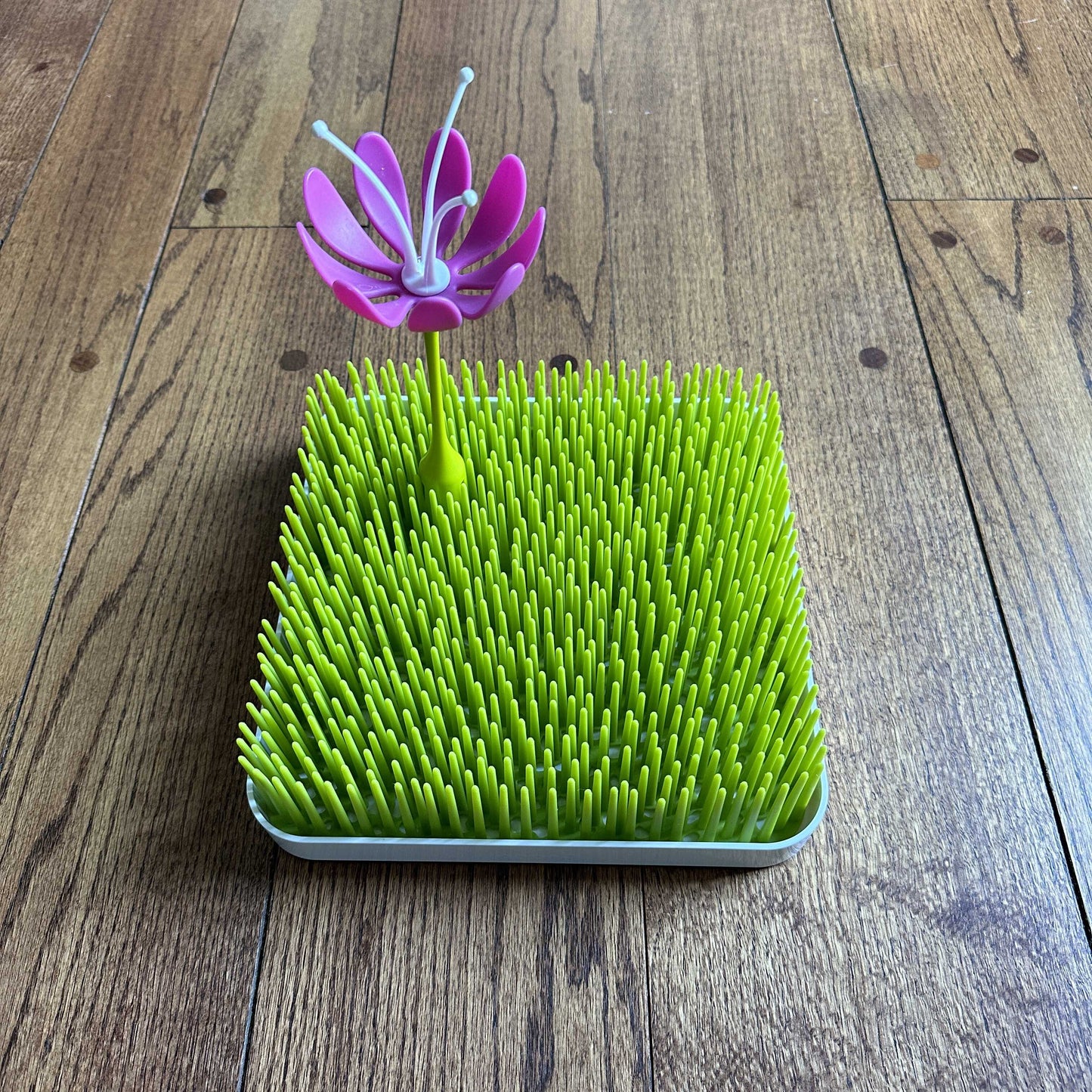 #95 Boon Countertop 9" x 9" Drying Rack + Flower Accessory