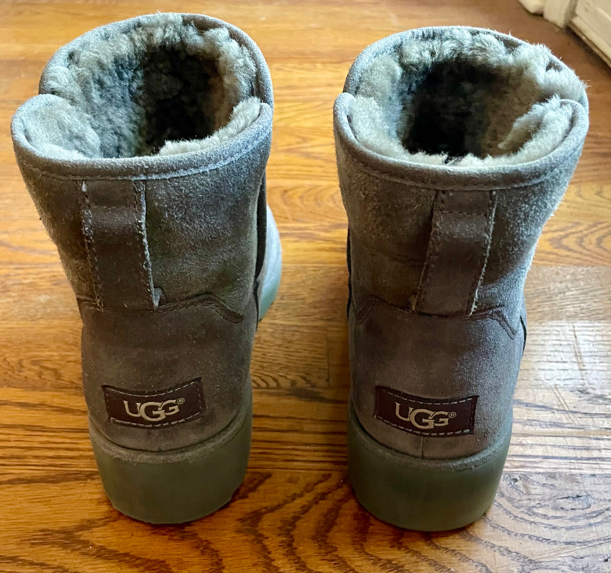 Seller #73 Women's Ugg Size 7