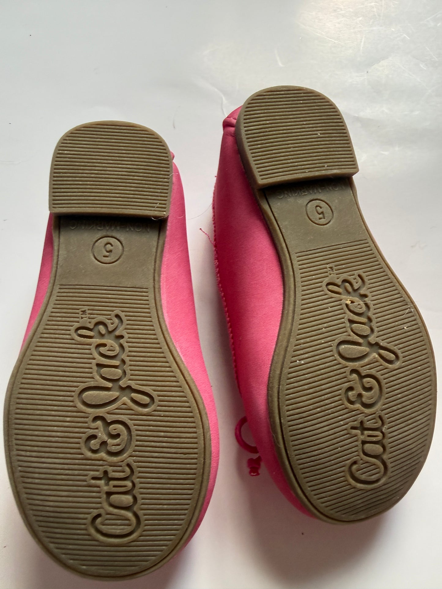 #116 Cat and Jack pink ballet flats girls size c5