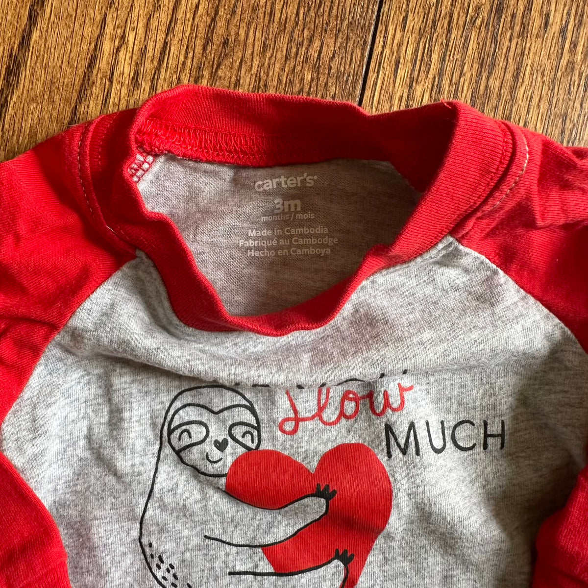 #113 EUC Carters "Love You Slow Much" Sloth Valentines Outfit, size 3 months