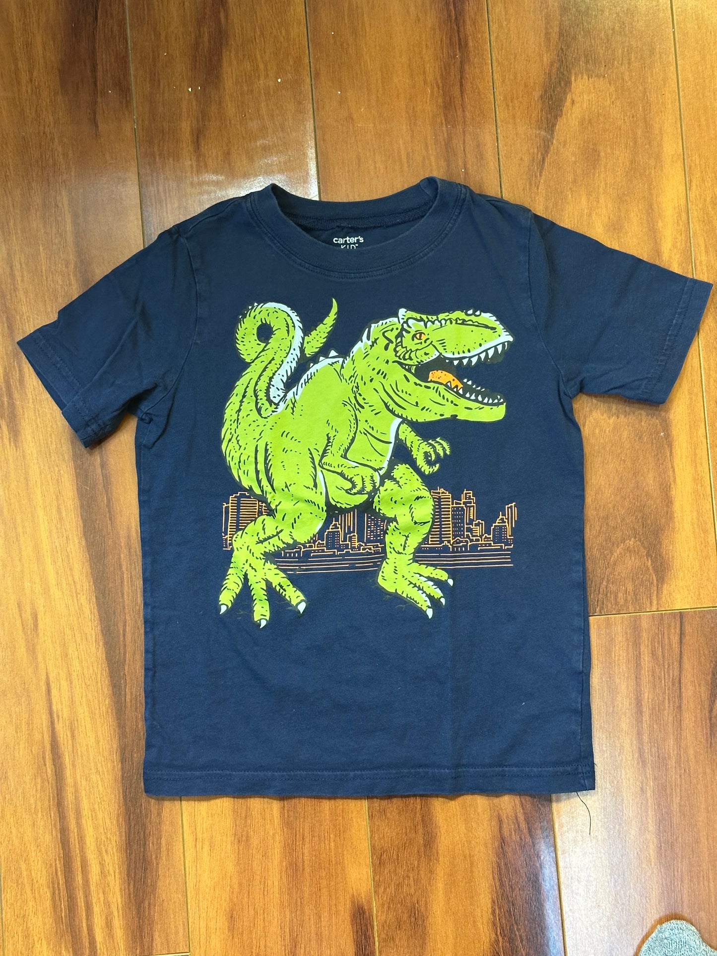 #186 Carter's size 6 Robot & Dinosaur T-Shirts VGUC