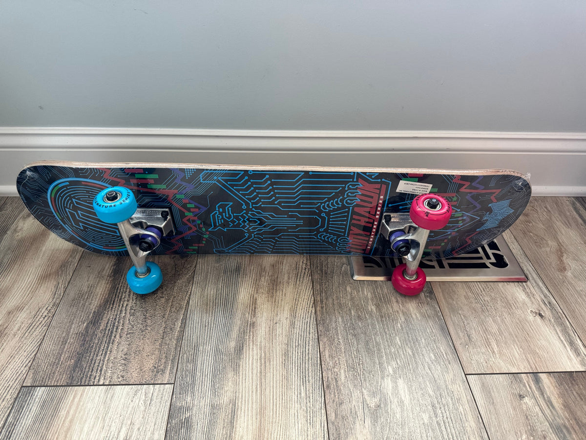 Seller #84 | NEW Tony Hawk 31 inch Skateboard