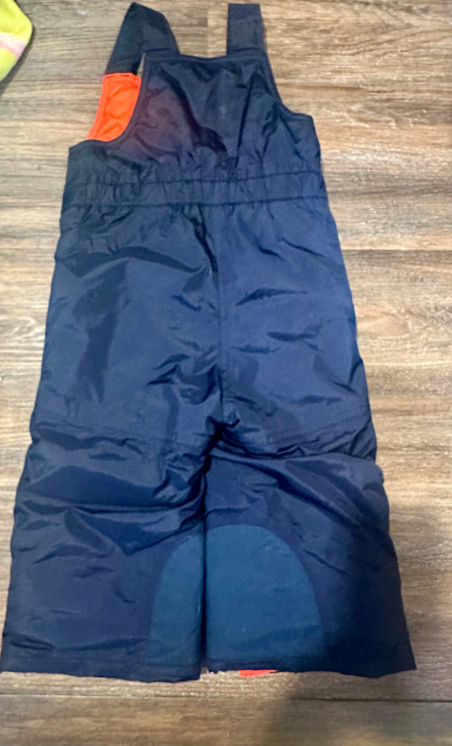 #24 2T Patagonia snow bibs