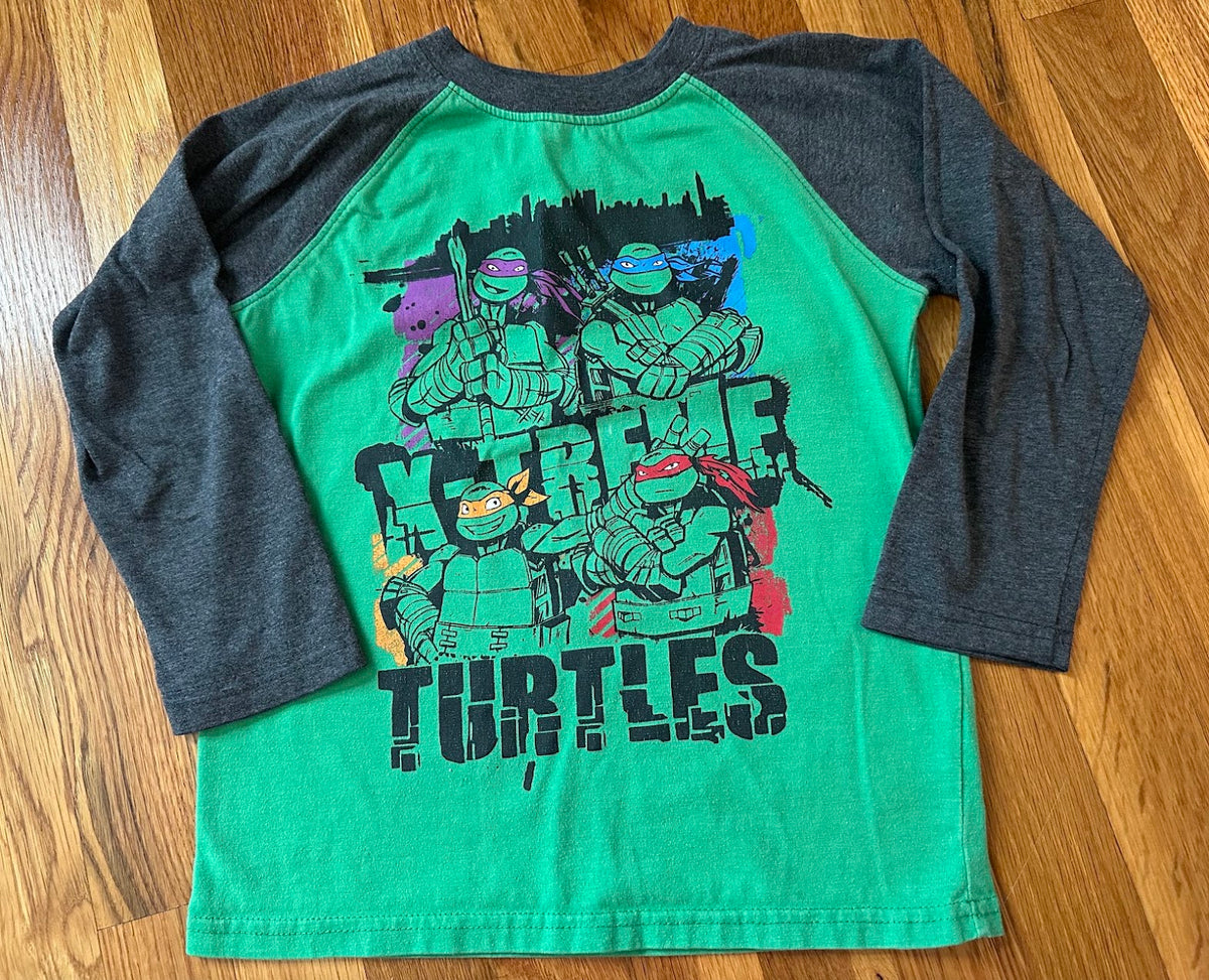 Seller #101 Nickelodeon Boys 5-6 Ninja Turtles shirt