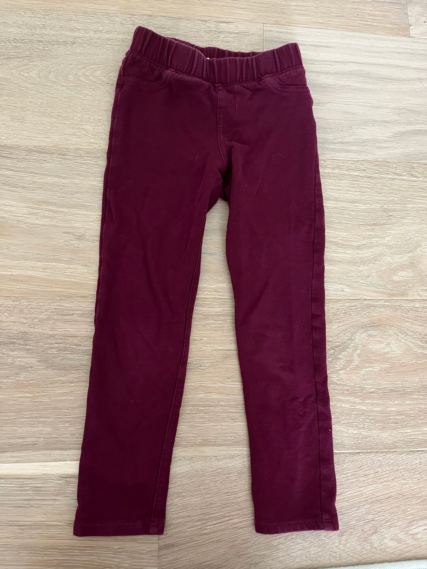 #110 Cat & Jack Girls 5T Maroon Jeggings