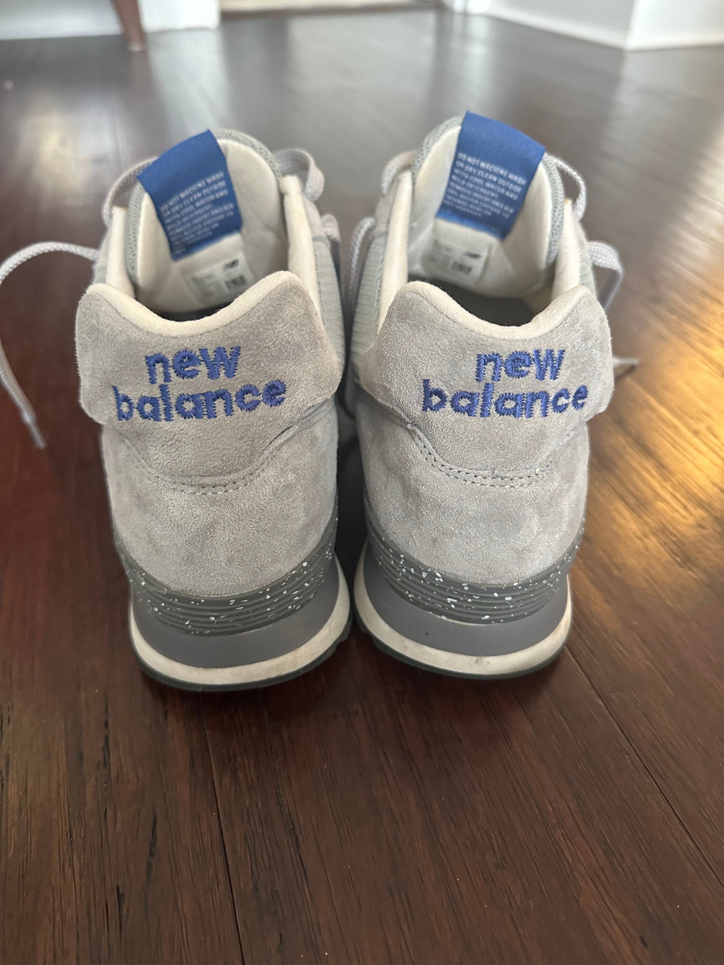 Seller 48, New Balance, Gray / Blue, Men’s size 11.5. LIKE NEW *REDUCED*