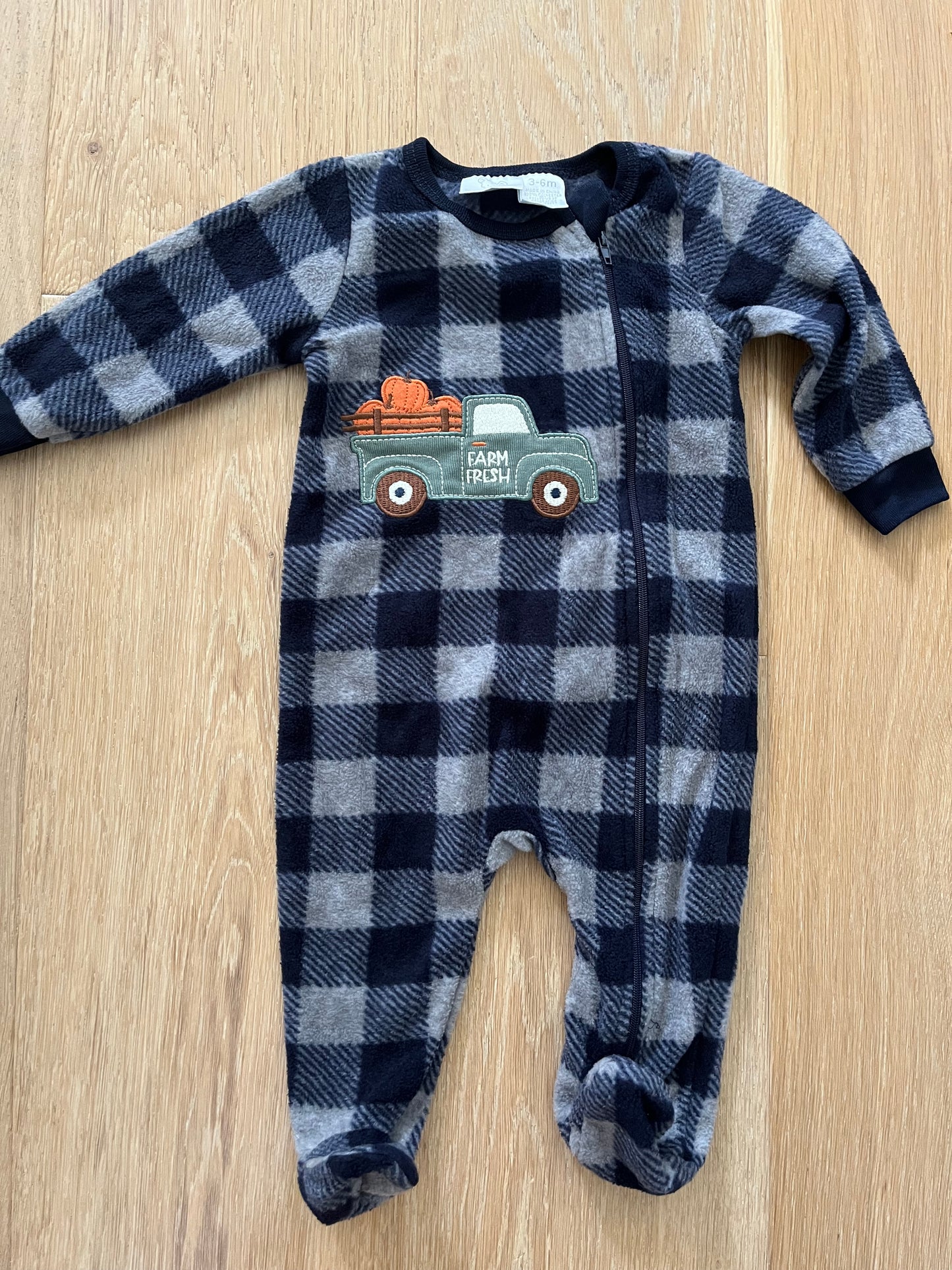 #110 Boys 3-6 Months Fleece Fall Pajamas