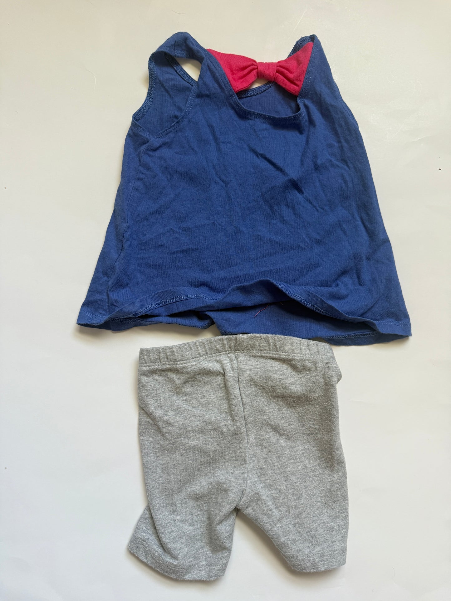 #116 First Impressions Giraffe shirt and cat and jack bike shorts bundle girls 12 months