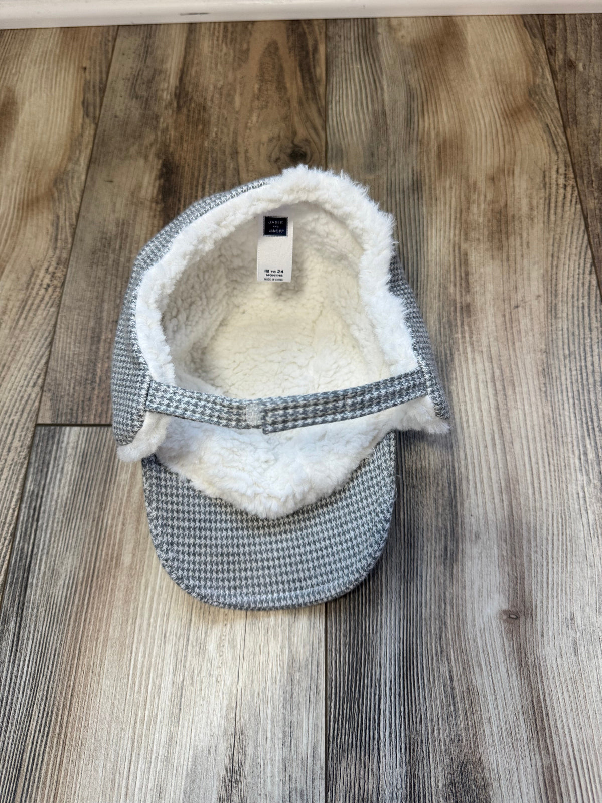 Seller #84 | NWOT 18-24 Mo Janie & Jack Fleece Lined Hat