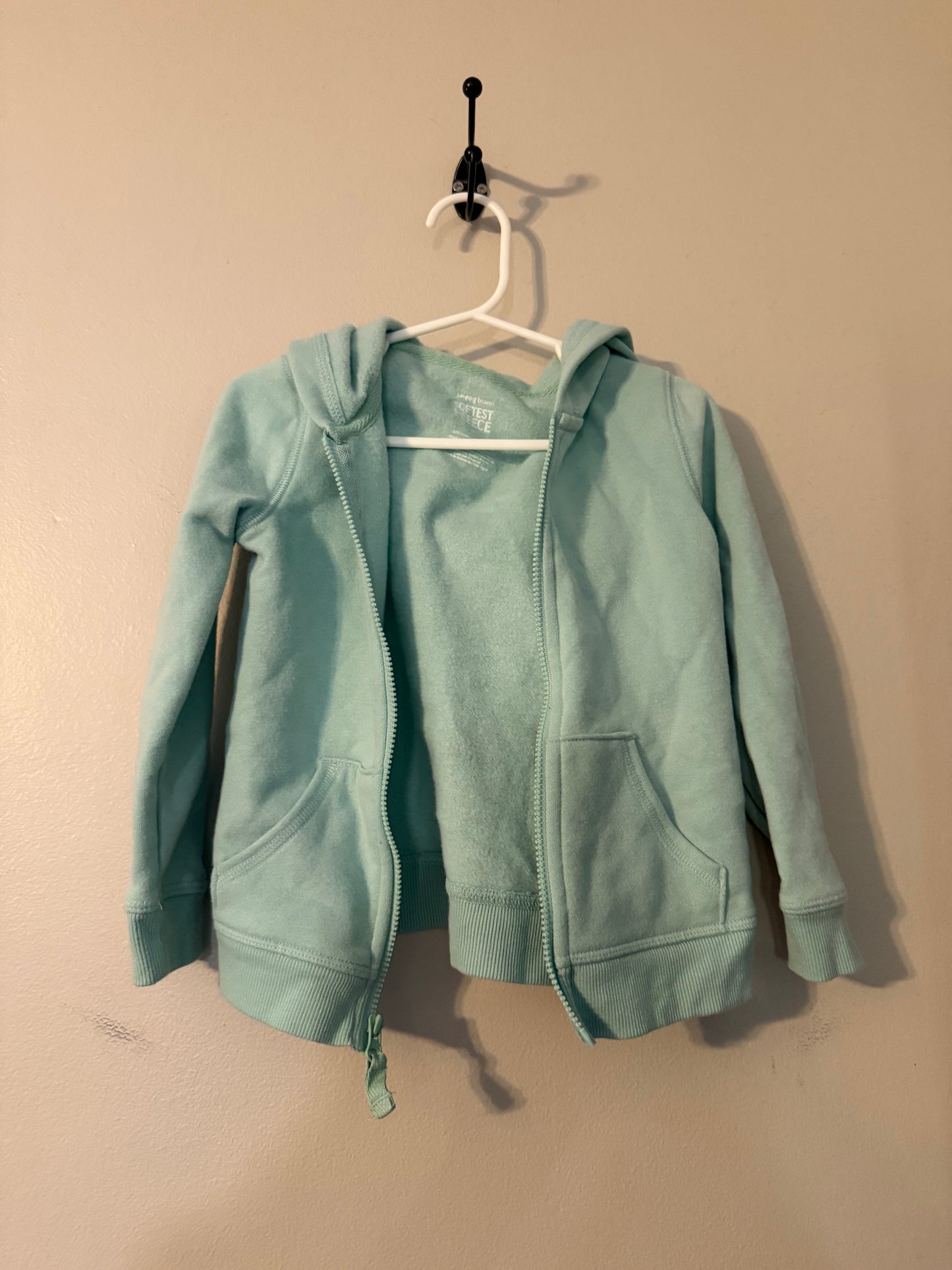 Seller #66 Girls Jumping Beans 3T Zip Up