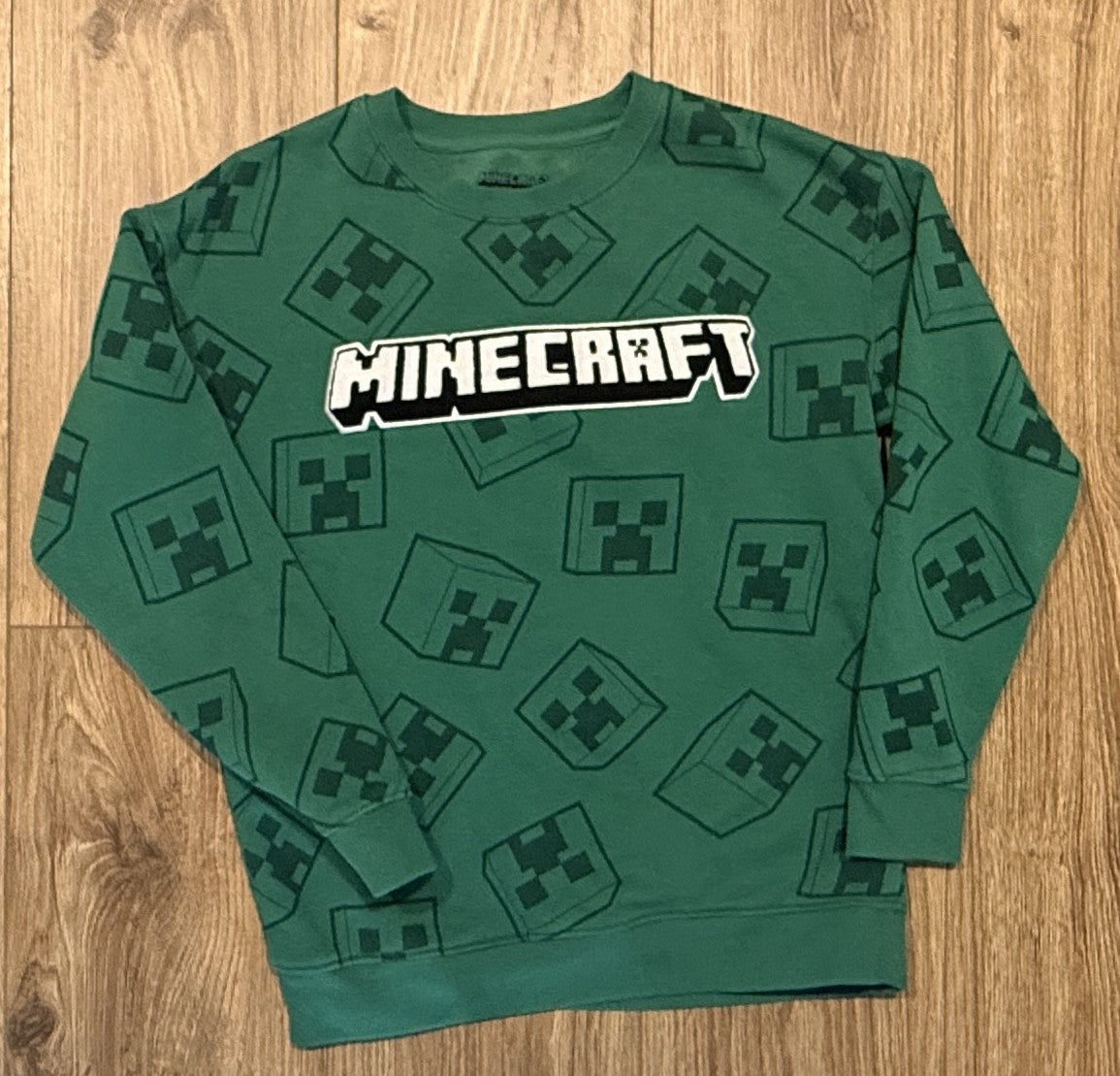 Seller #100 Boys Size 12 Minecraft Sweatshirt