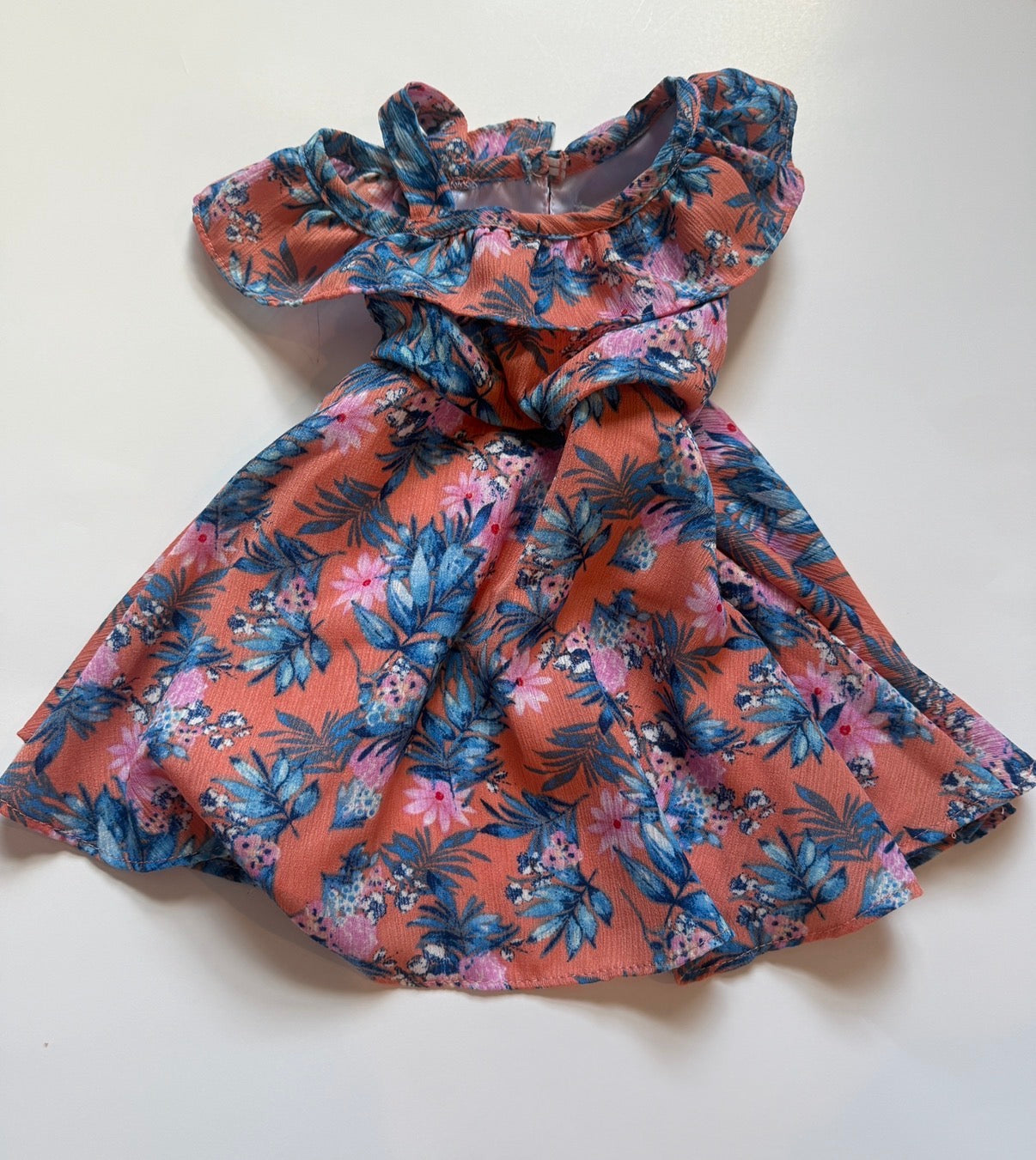 #22 Mini Boden boy animal sweater 5-6, runs a tad small