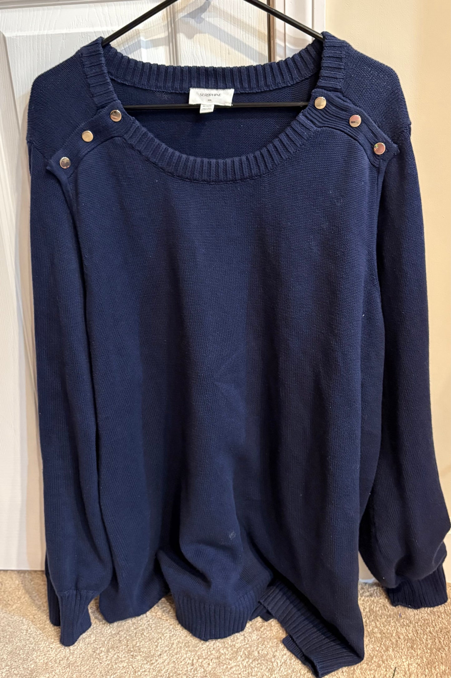 Seller #37 Seraphine Maternity/Nursing Sweater Size XXL