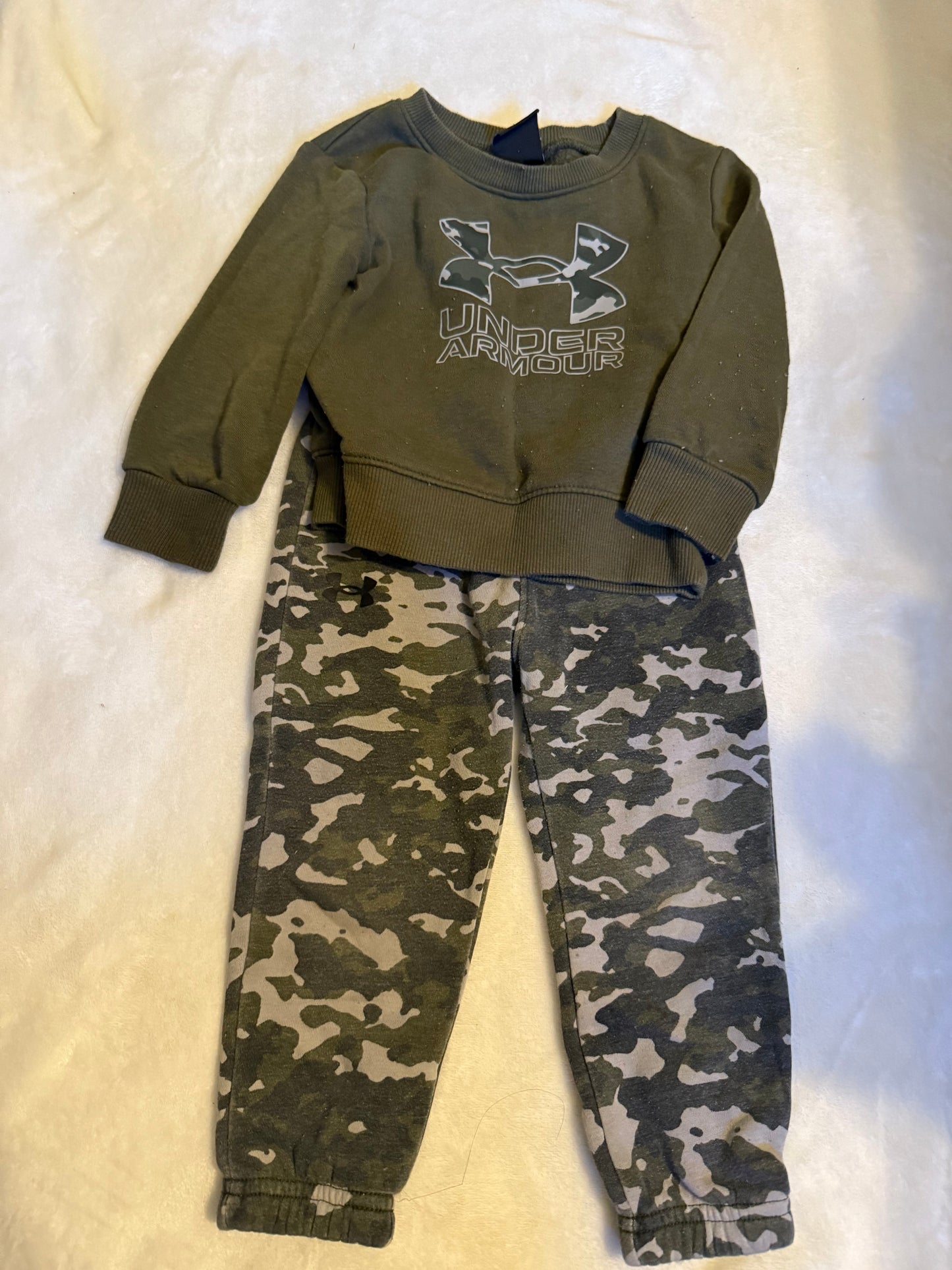 Seller #66 Boys 18 Month Under Armor Camo Outfit