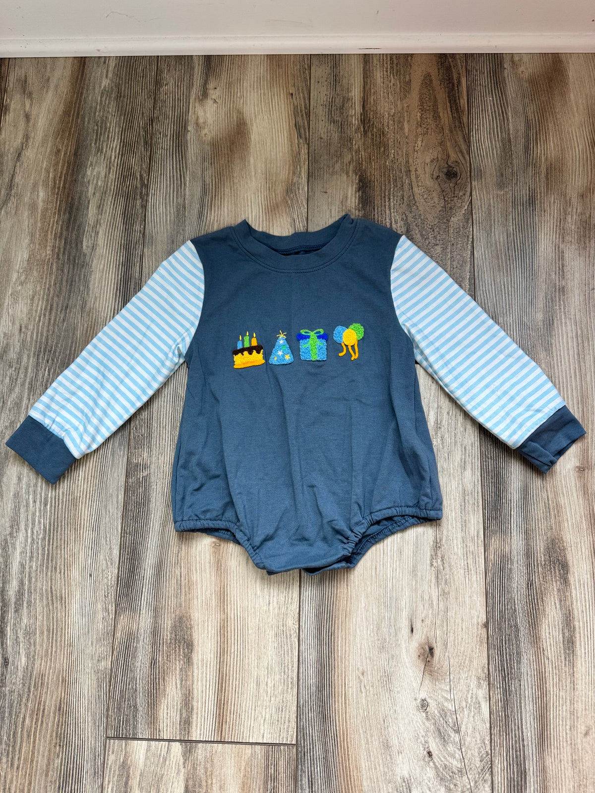 Seller #84 | EUC 24M Birthday Boy Bubble Romper