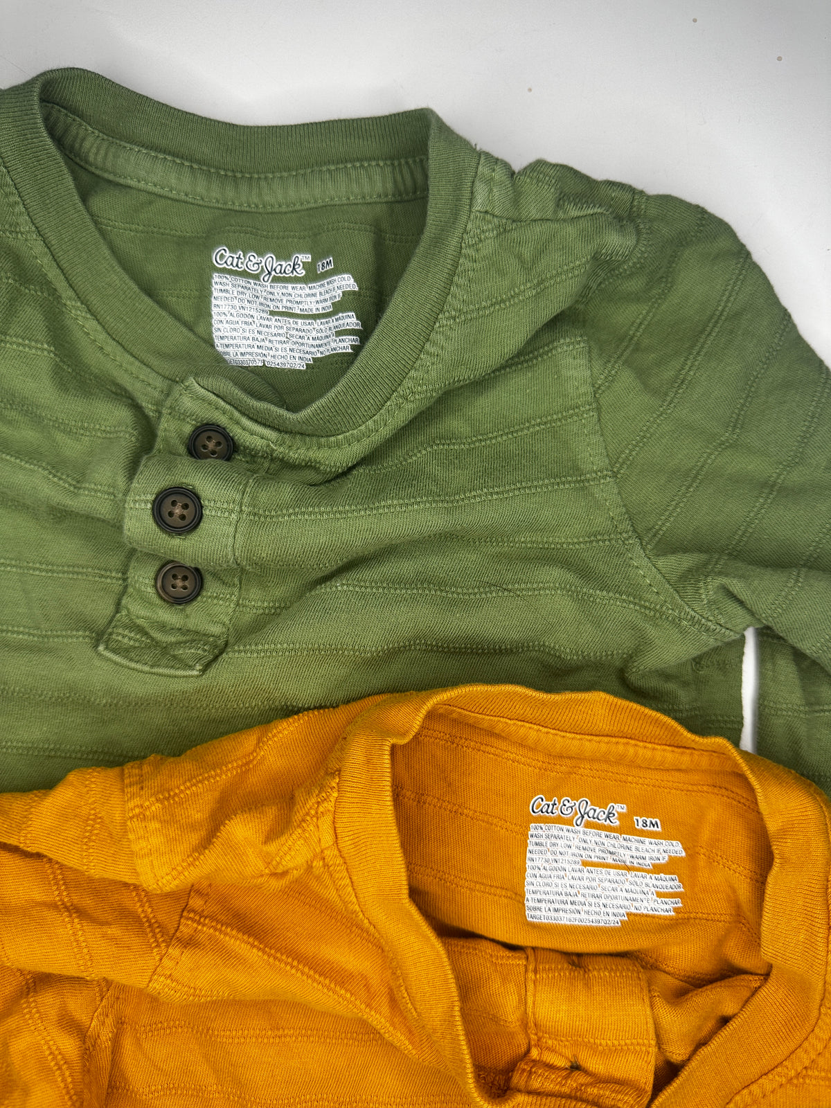 Seller #40 Cat & Jack boys long-sleeve shirt bundle size 18 month