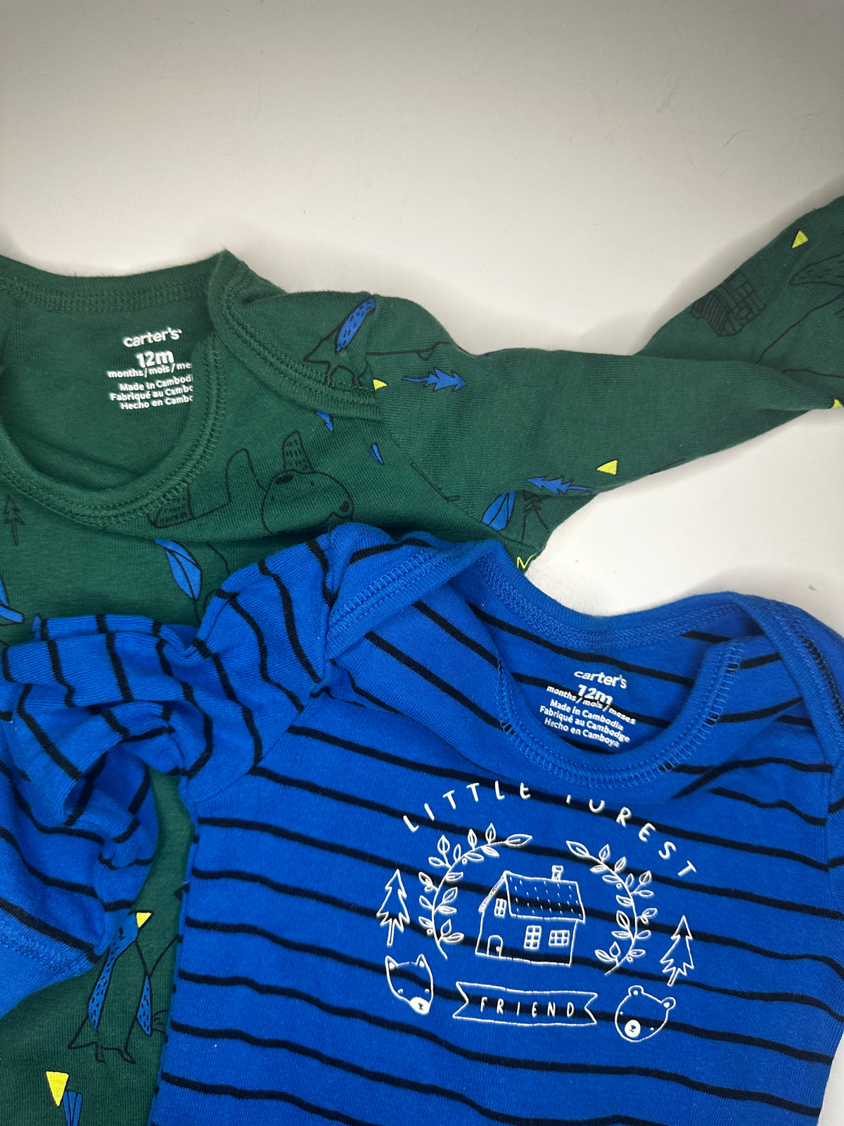 Seller #40 Carter's bodysuit bundle size 12 month