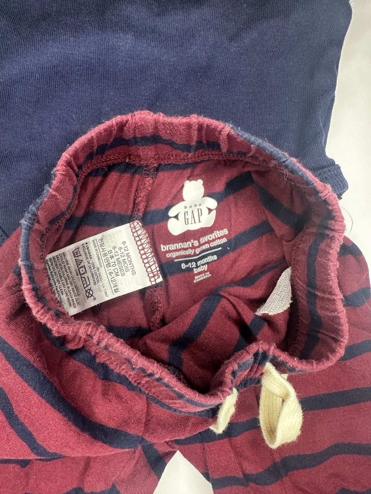 Seller #40 Baby Gap jogger outfit size 6-12 month