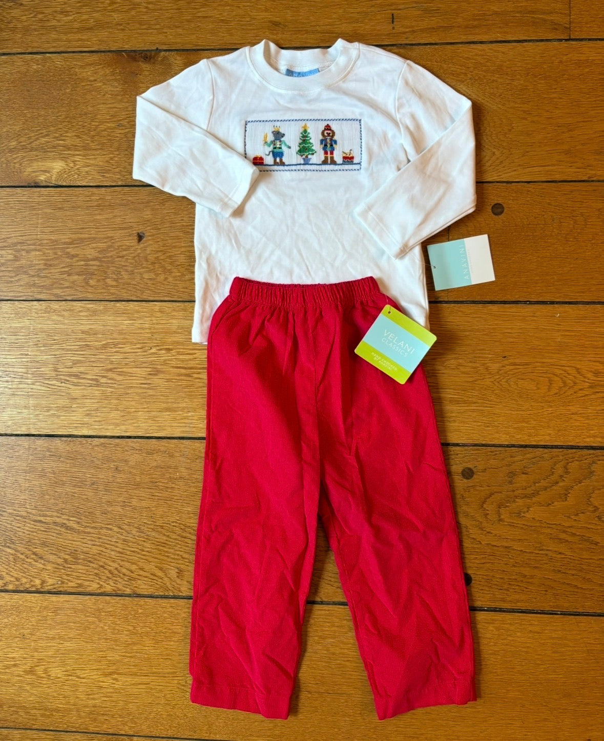 #22 Velani classics boy 3t christmas smocked outfit nwt
