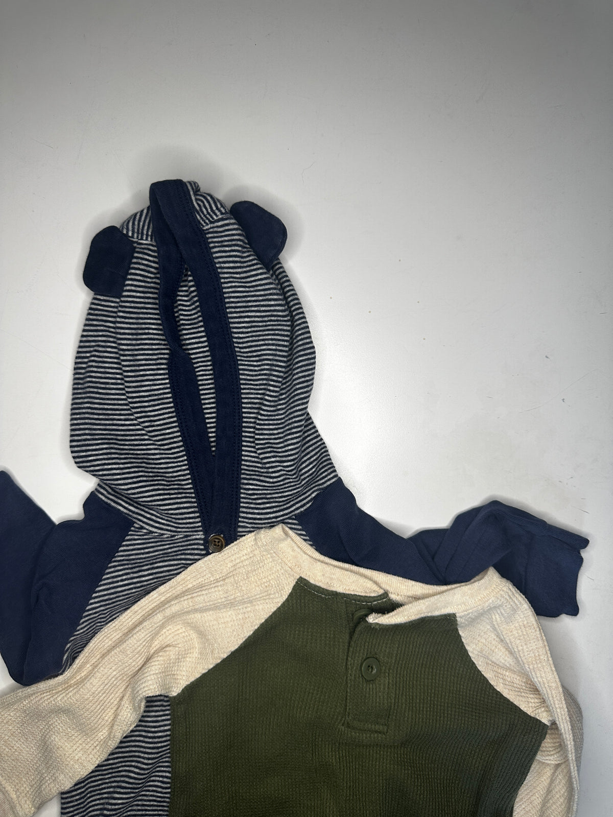 Seller #40 baby boys onesie bundle size 9 month