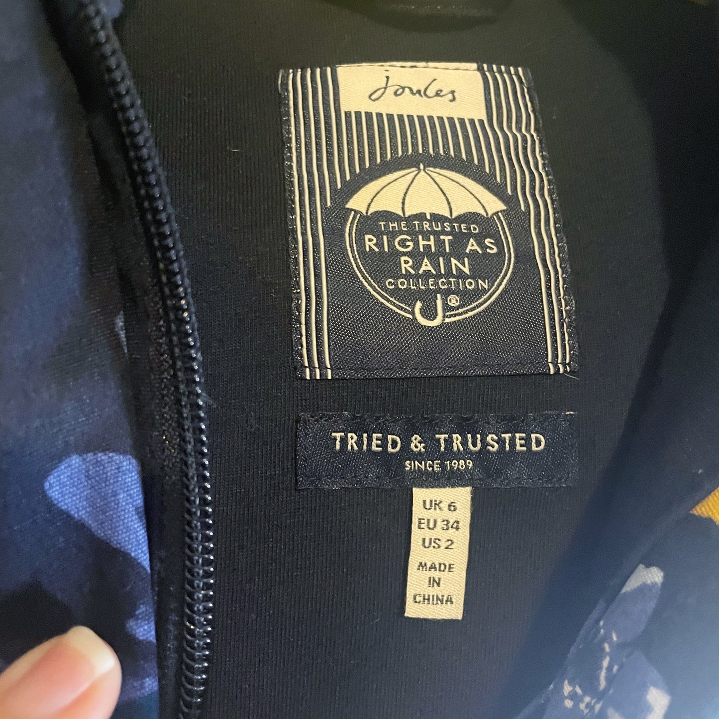 #118 | Size 2 | Joules Women's Floral Rain Coat