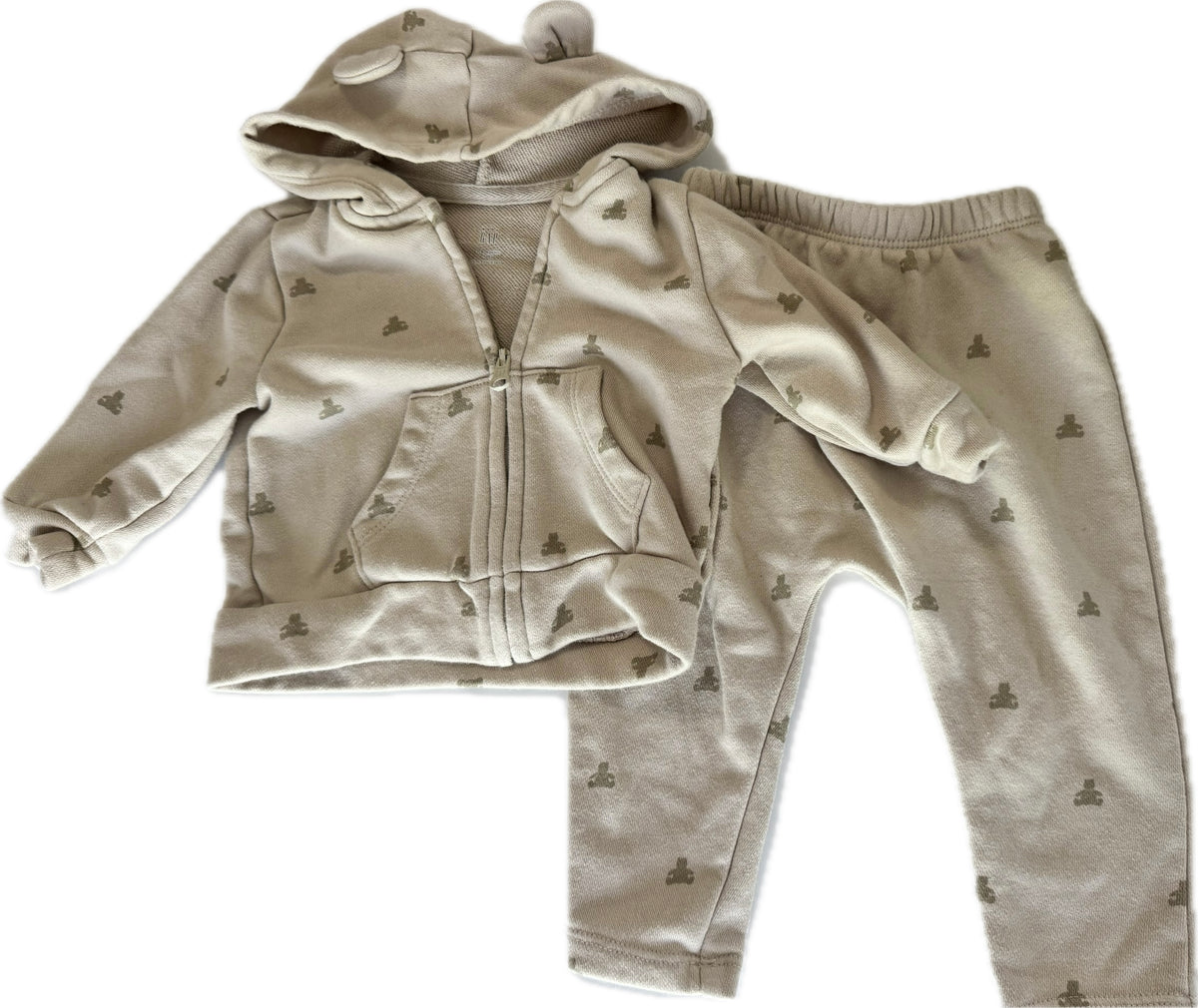 Seller #29 Baby Gap 3-6 Months Girls Tan Bear Hoodie and Sweats