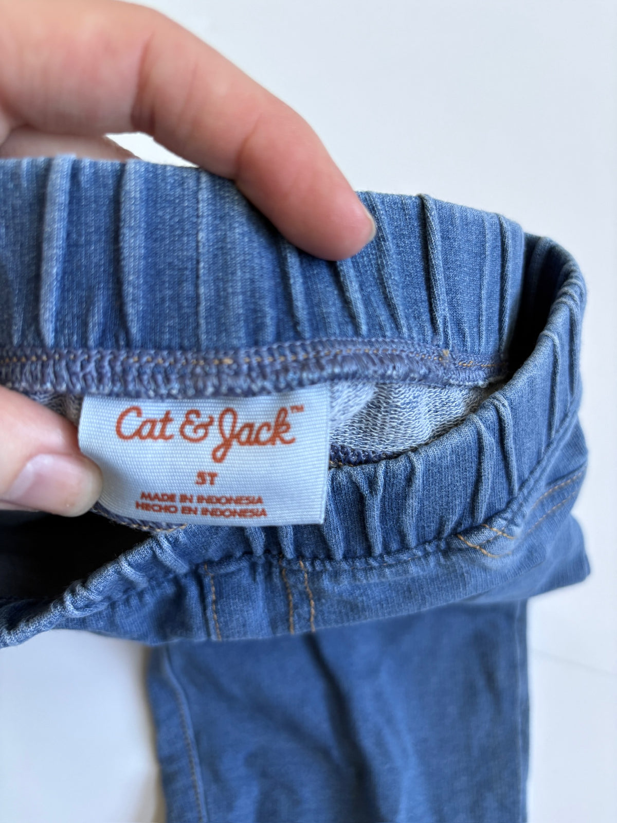 Seller #105 - Girls 5T Cat & Jack Jeggings GUC