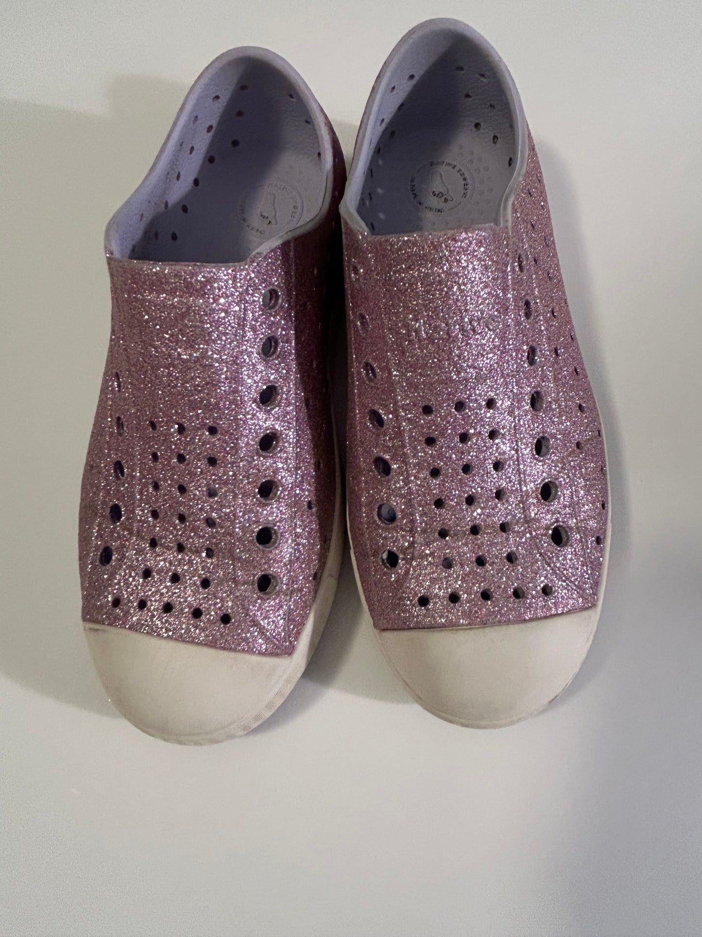 Seller #145 purple glittery Natives size C13 EUC