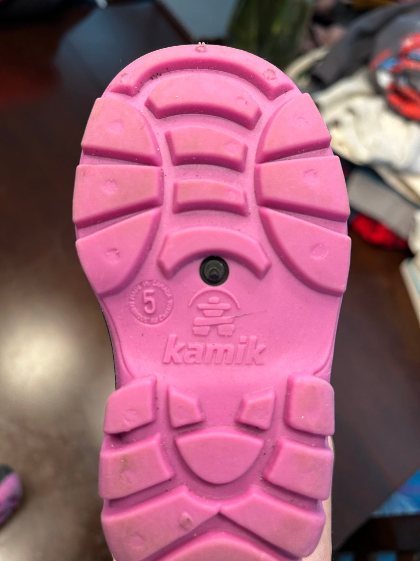 Reduced! Seller #18 Kamik boots toddler size 5