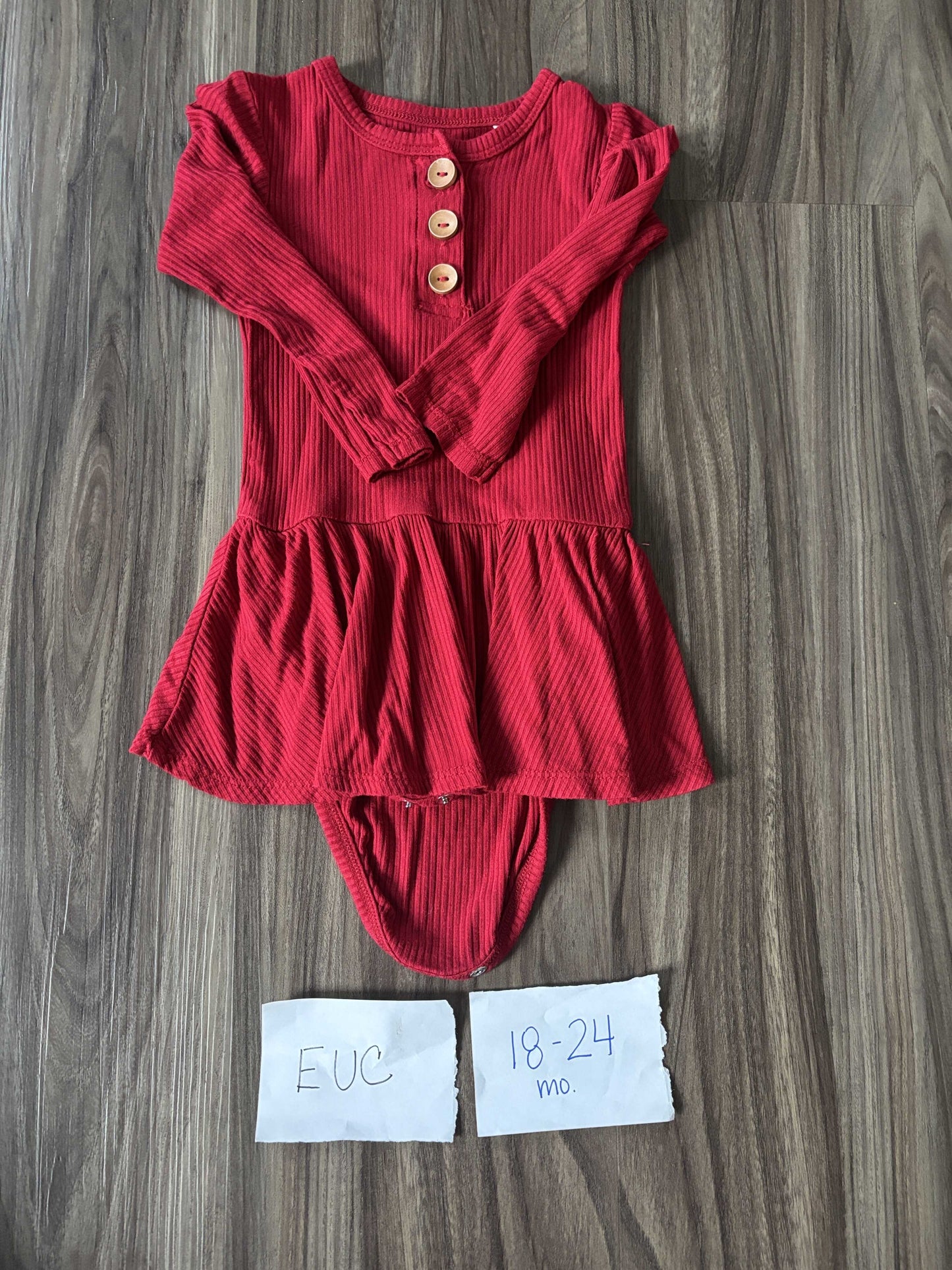 #138 - 18-24 Mo - Posh Peanut (Bamboo ) Red LS Bodysuit Twirl EUC