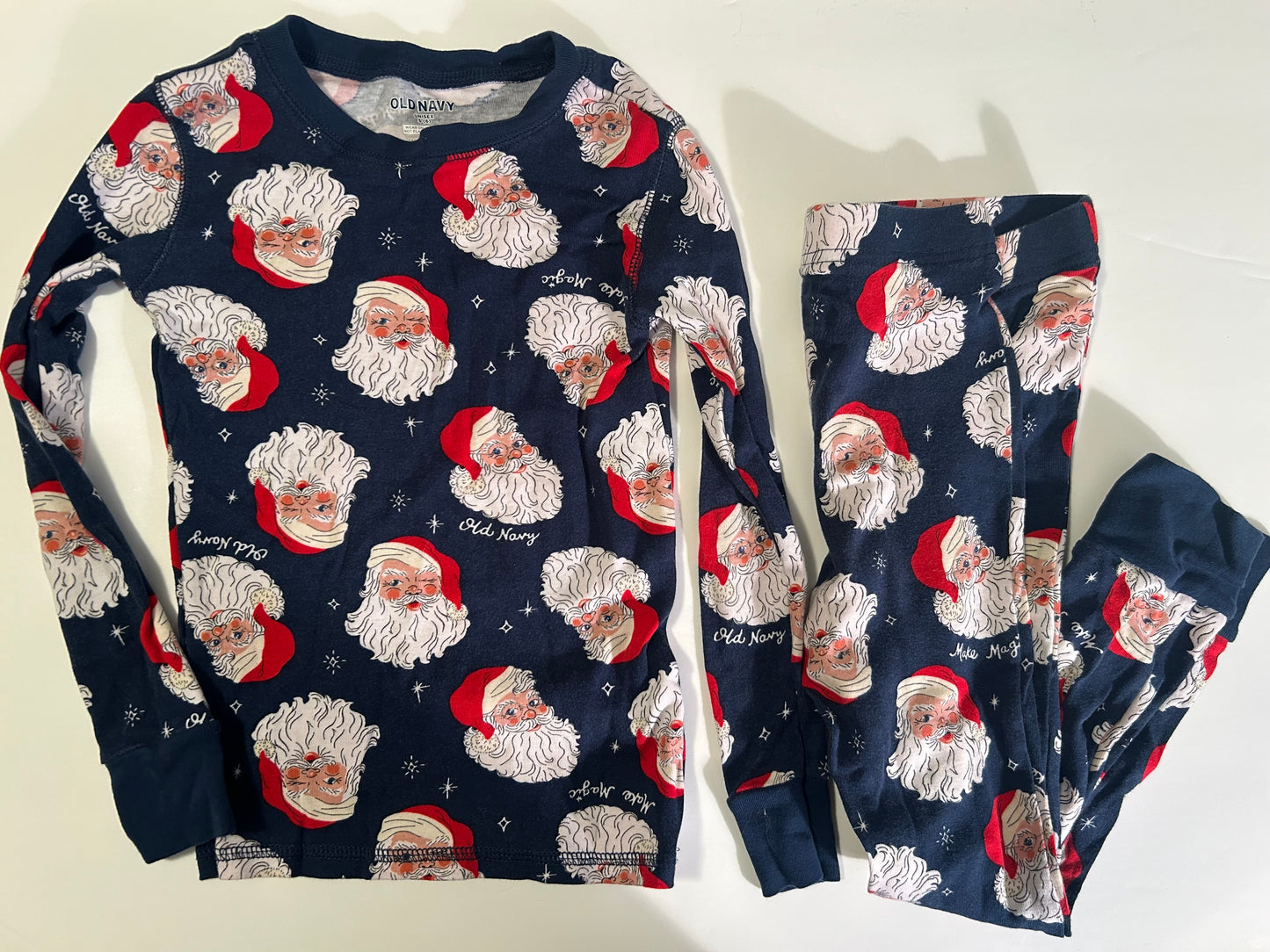 Seller #145 Old Navy unisex navy holiday pjs VGUC