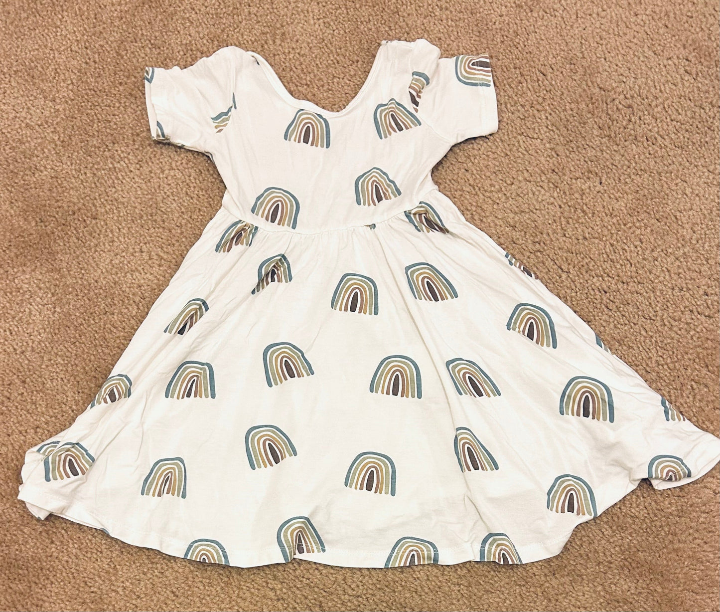#15 Kyte 2t Aloe Rainbow Twirl Dress VVGUC