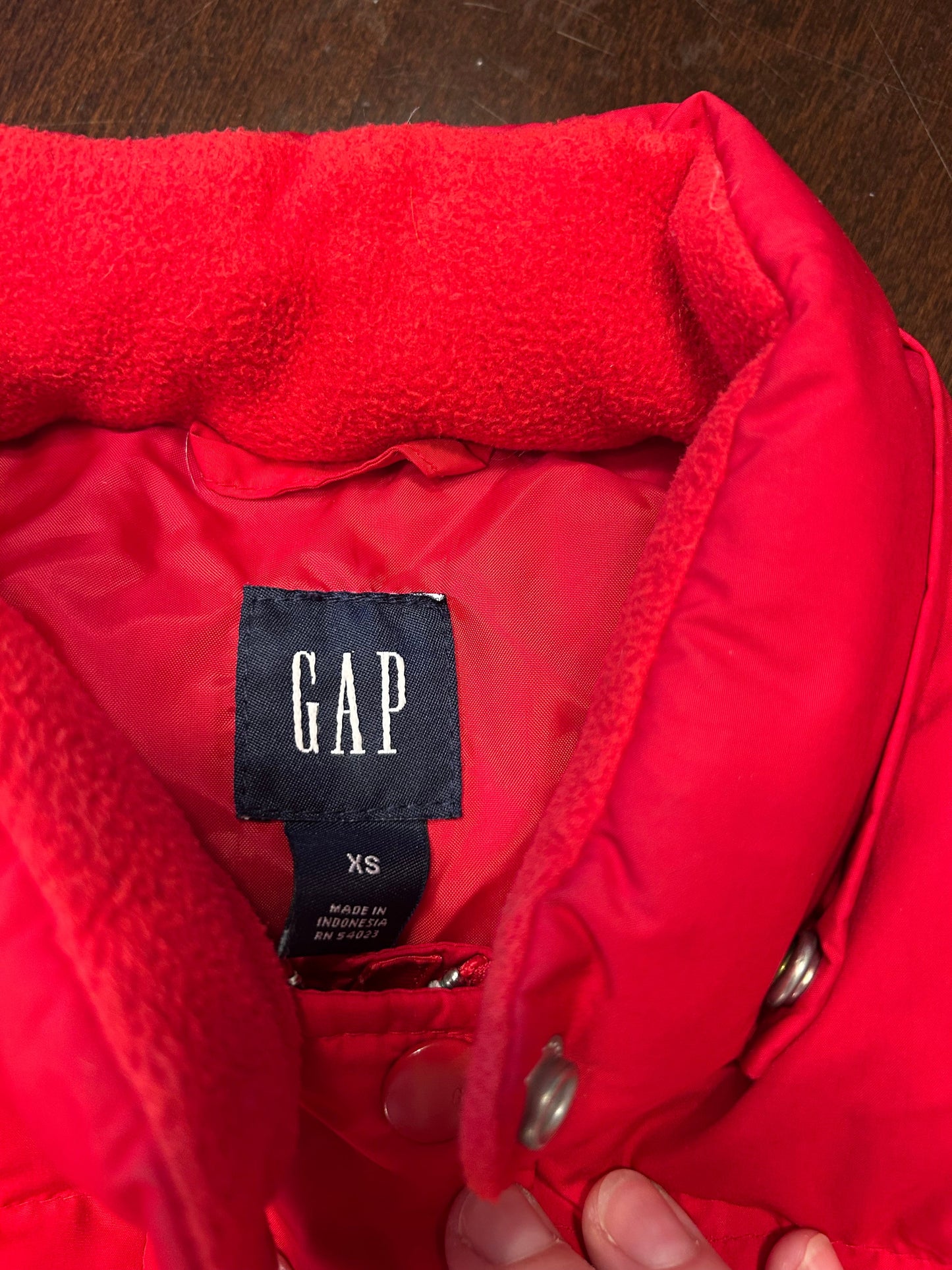 Reduced! Seller #18 Gap red puffer vest women’s size XS