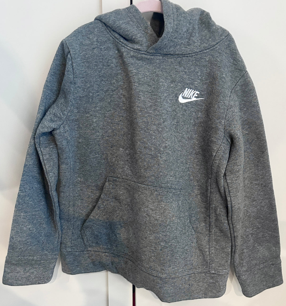 #15 Nike 6/7 Gray Basic Hoodie