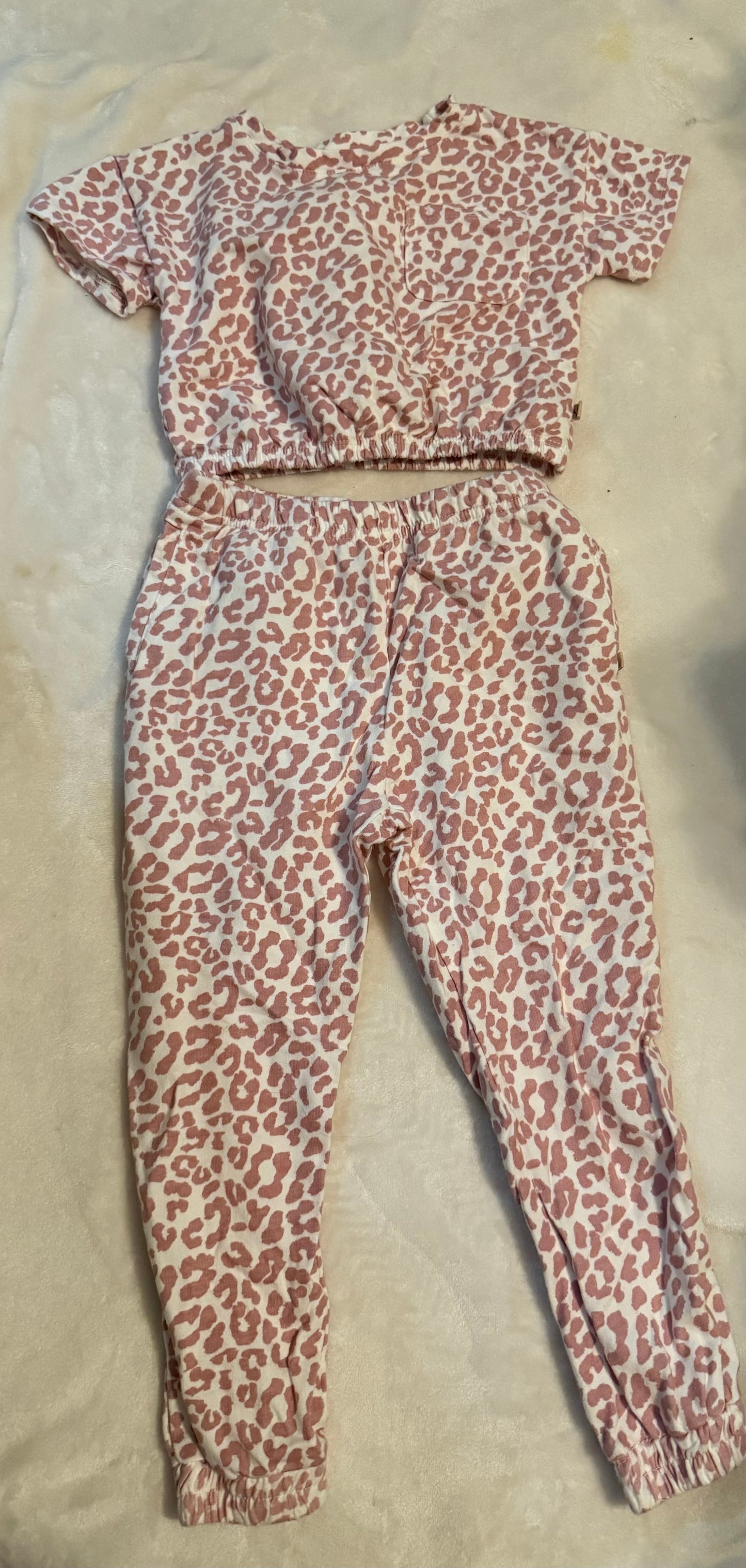 Seller #66 Girls Size 4 Bearpaw Outfit