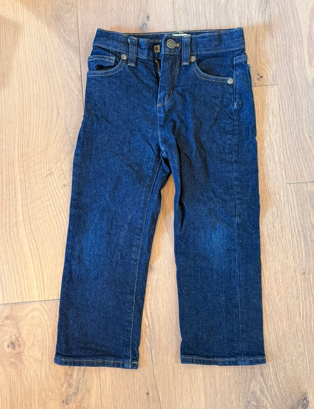 #21 • Boys • Crew Cuts • 4 • EUC